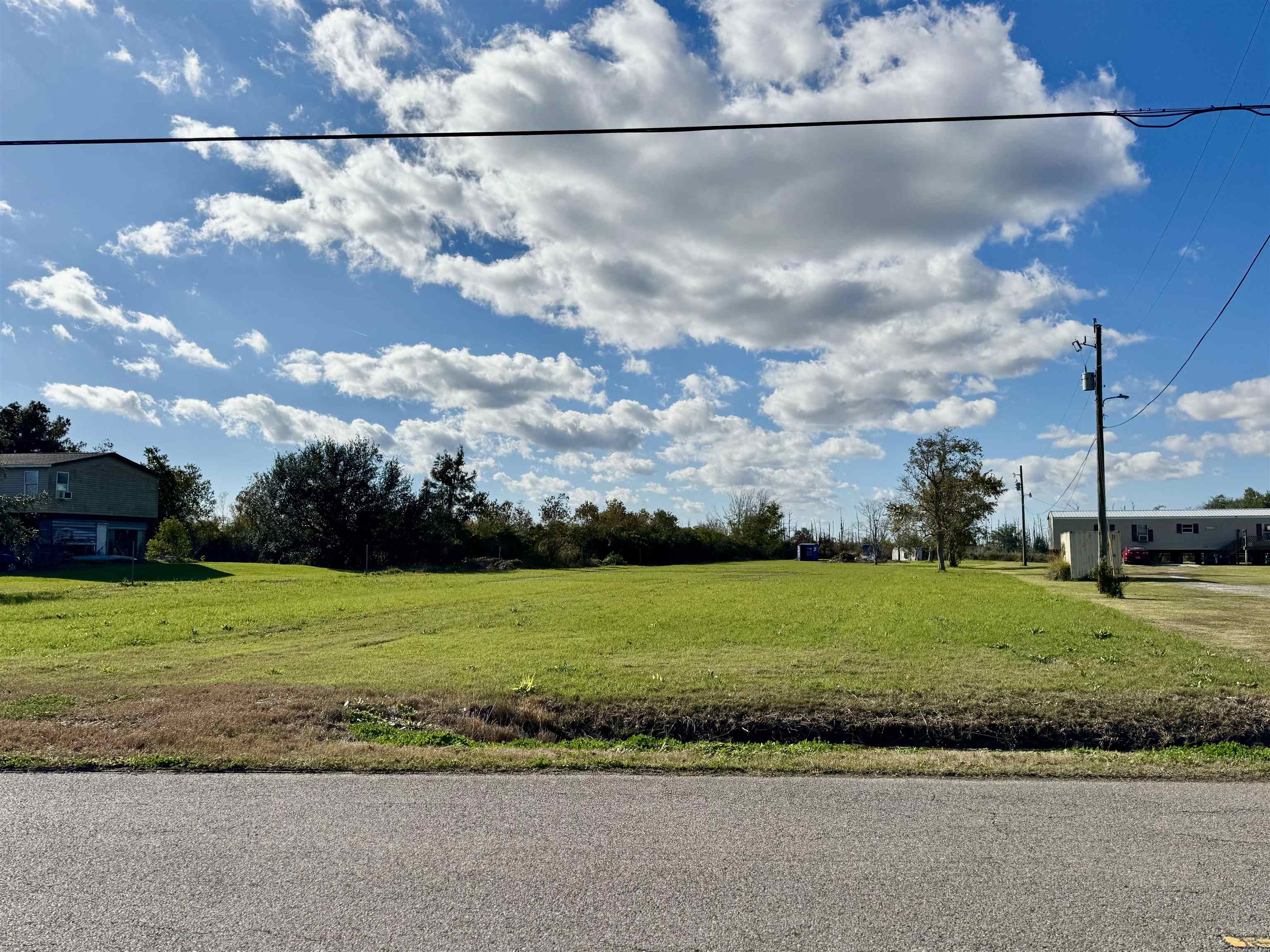5880 Shrimpers Row