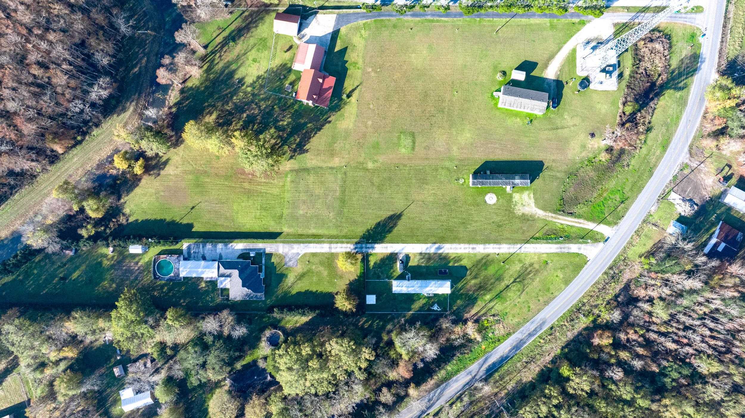 1582 Highway 307