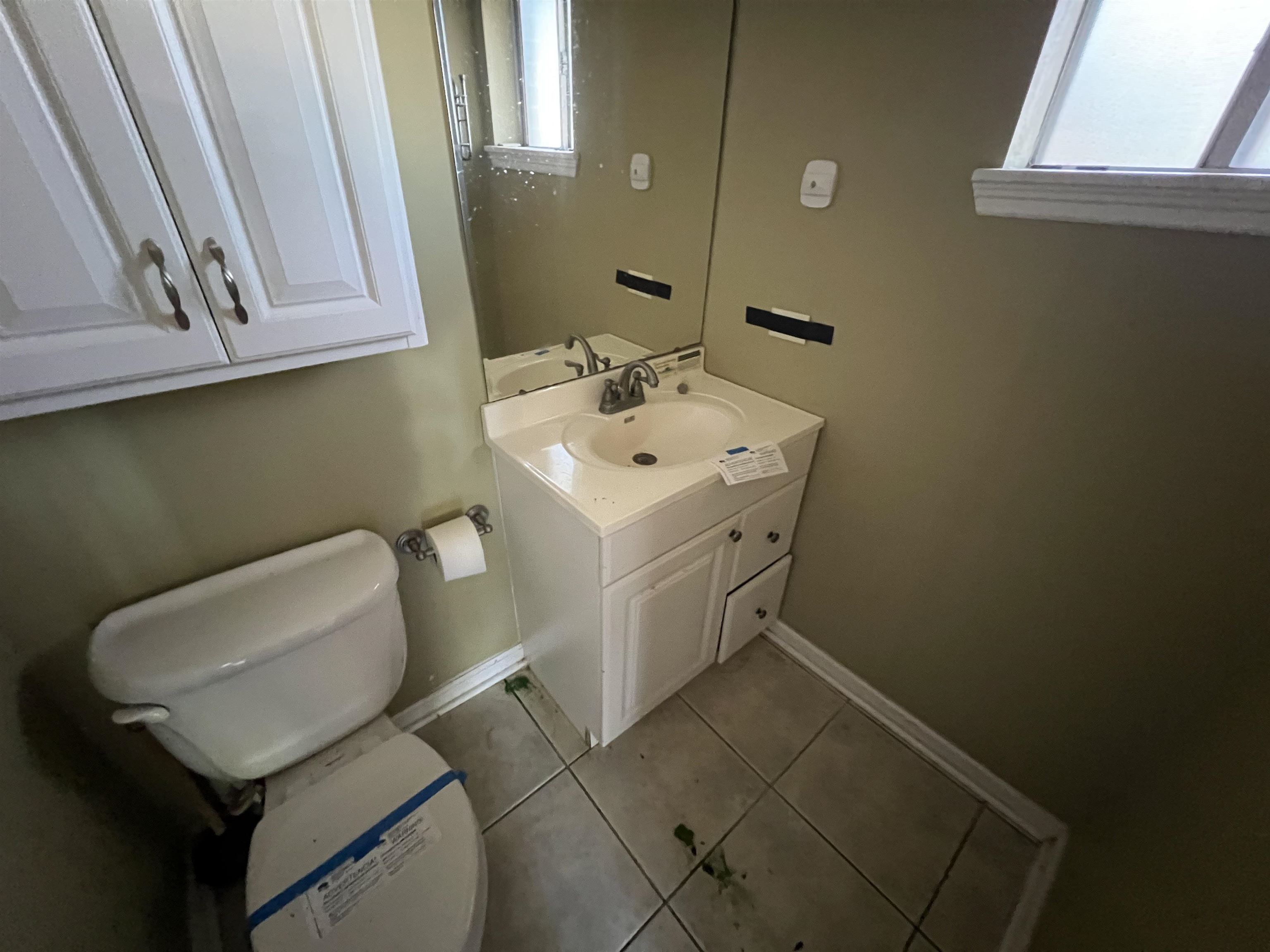2204 Acadian Dr