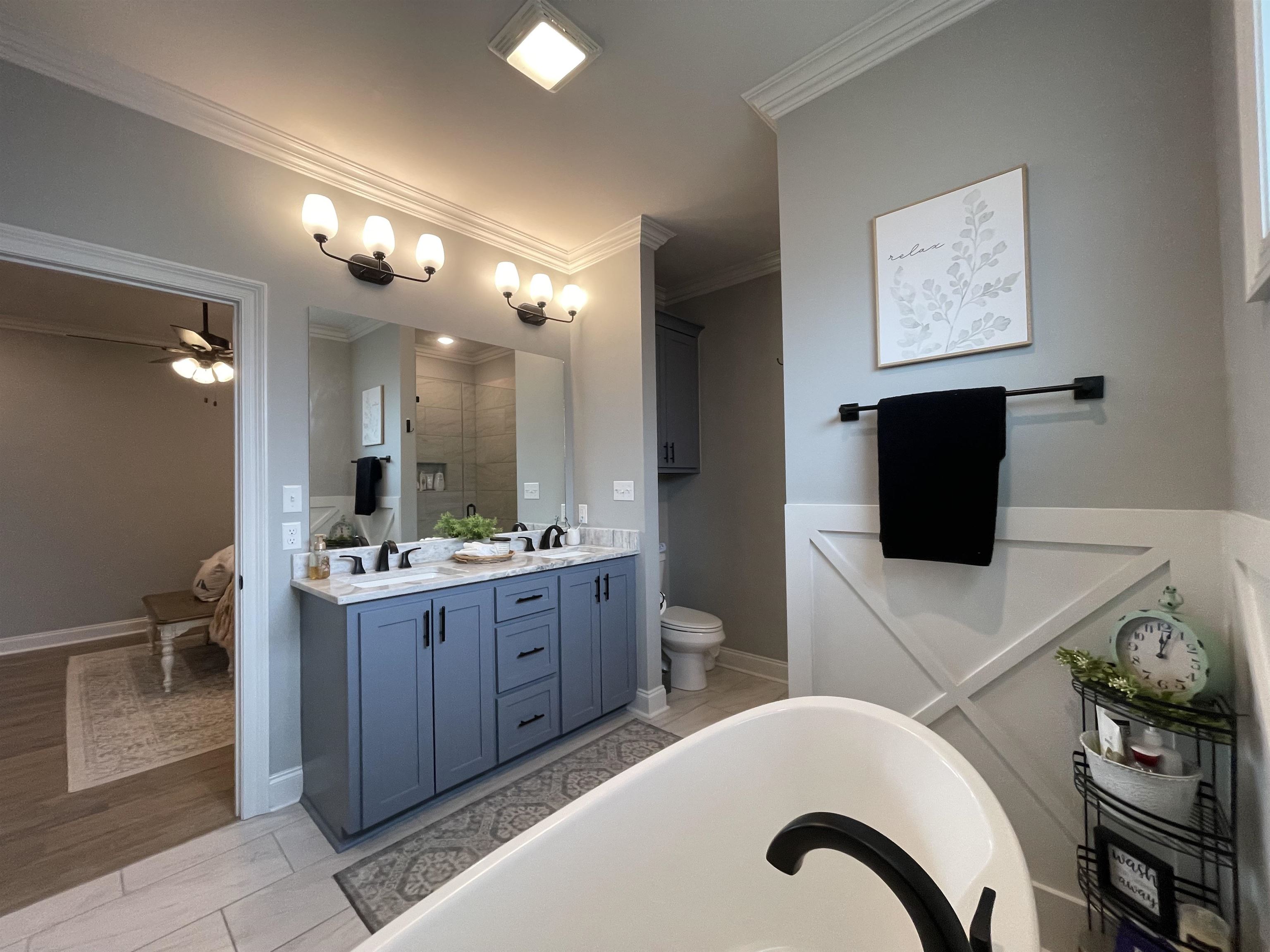 114 Rue Wyatt Philip