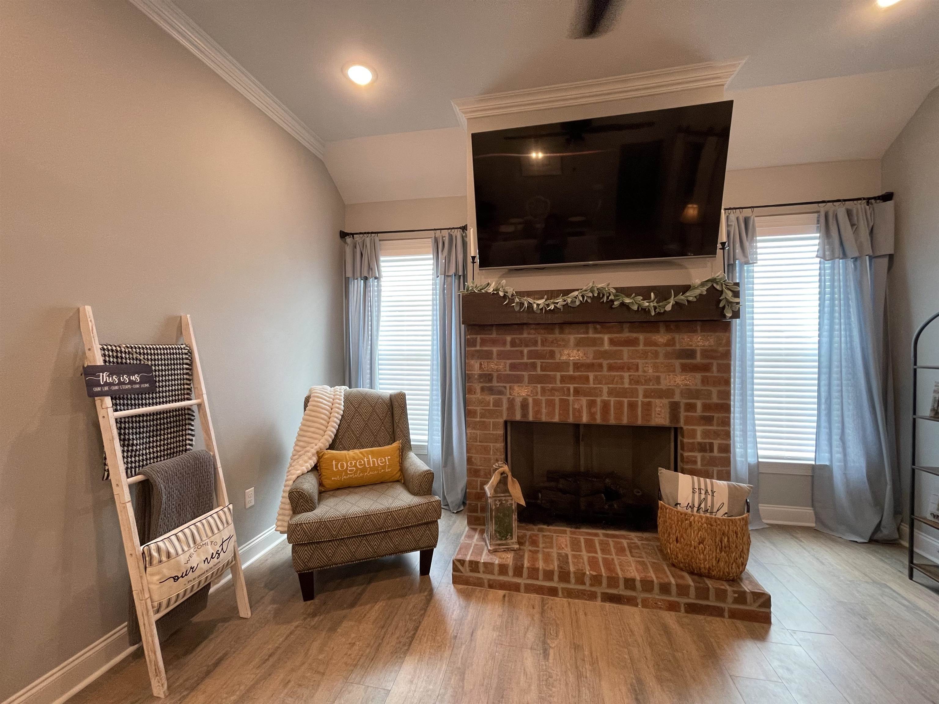 114 Rue Wyatt Philip