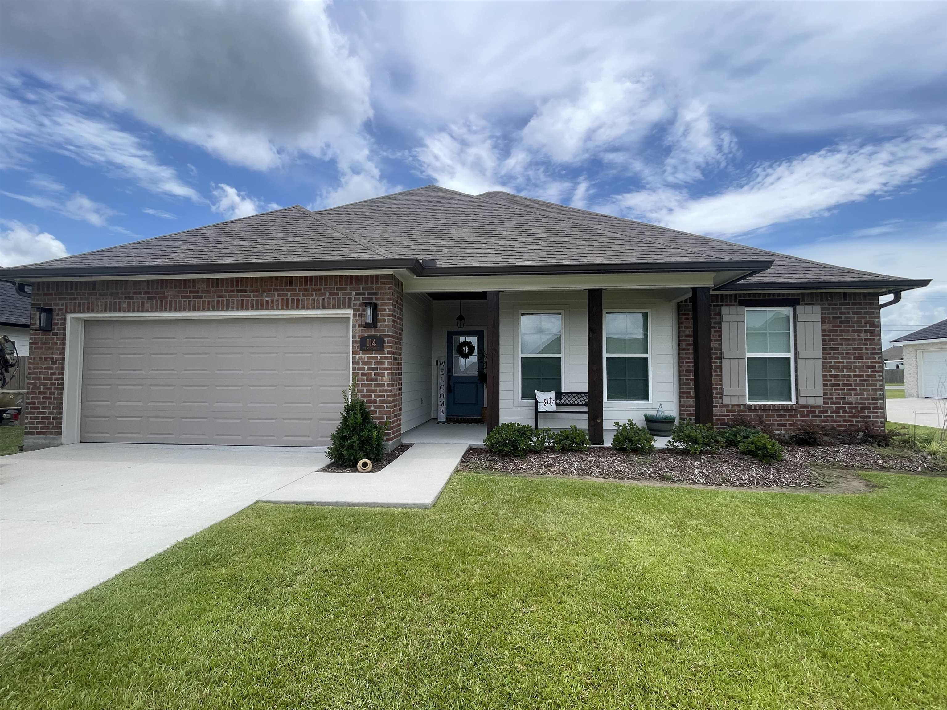 114 Rue Wyatt Philip