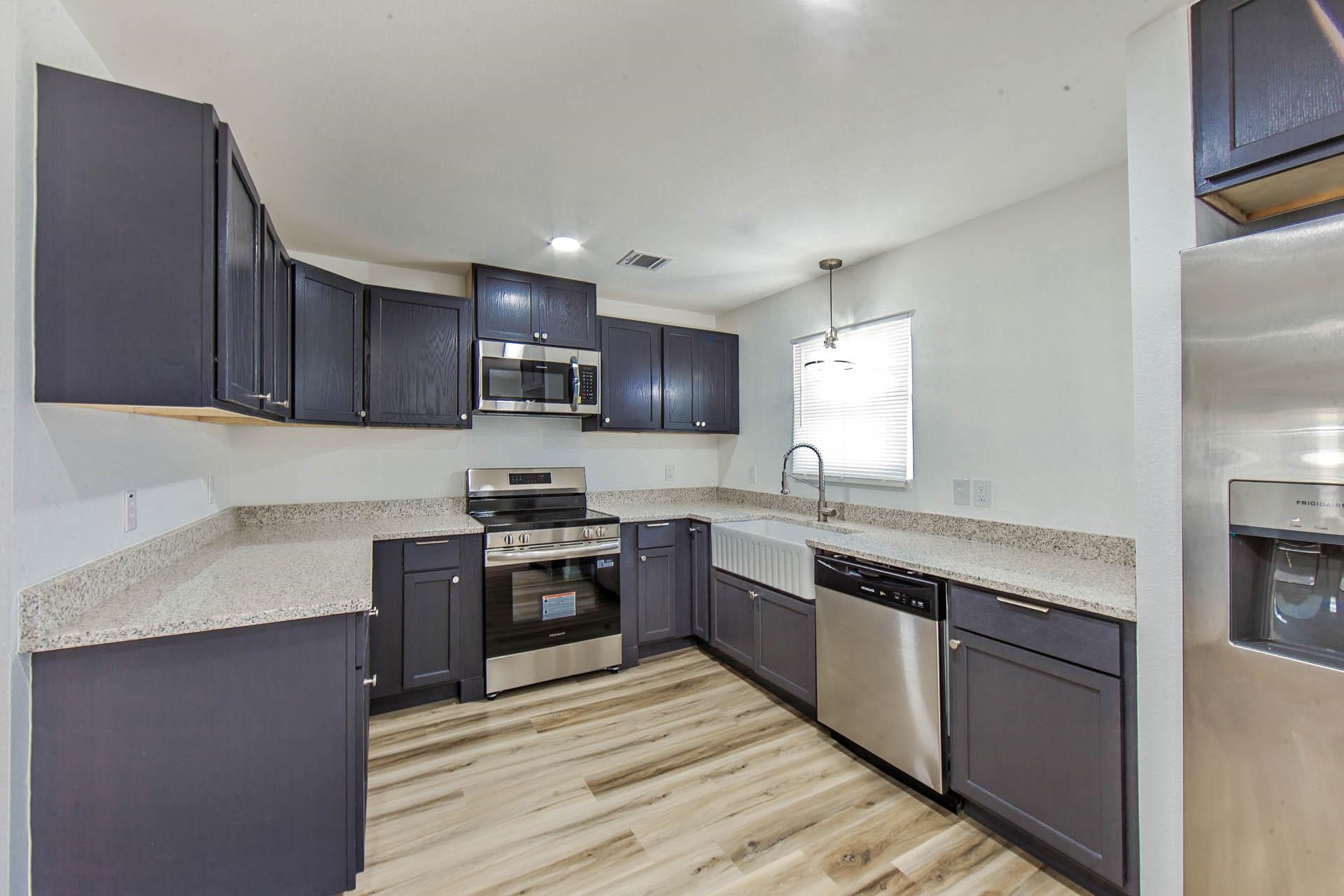 208 Sophie St
