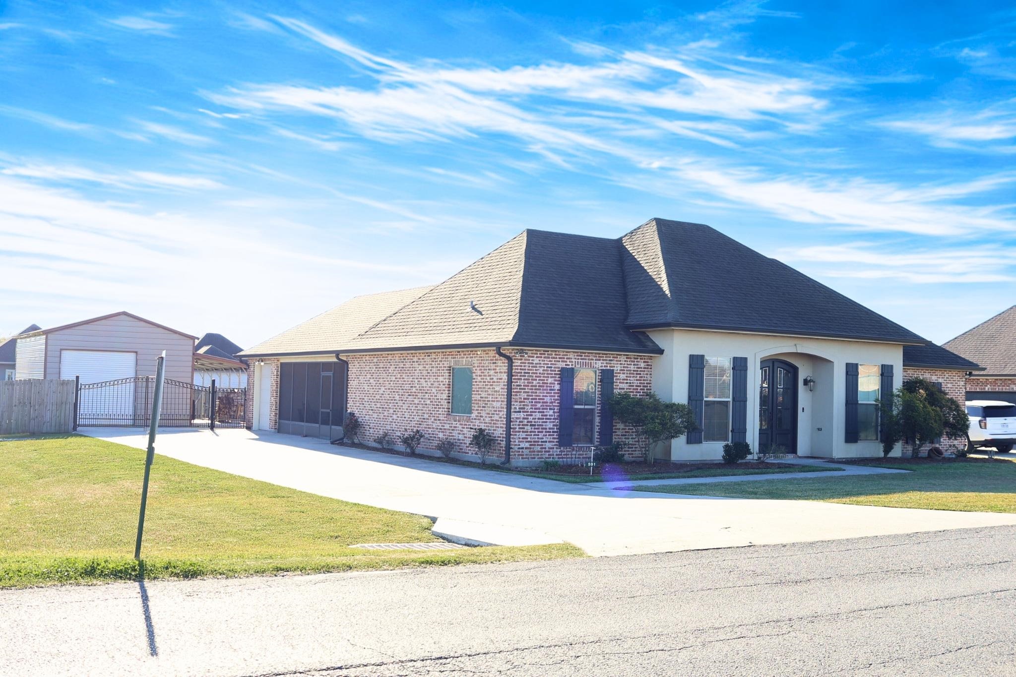 591 Waverly Road