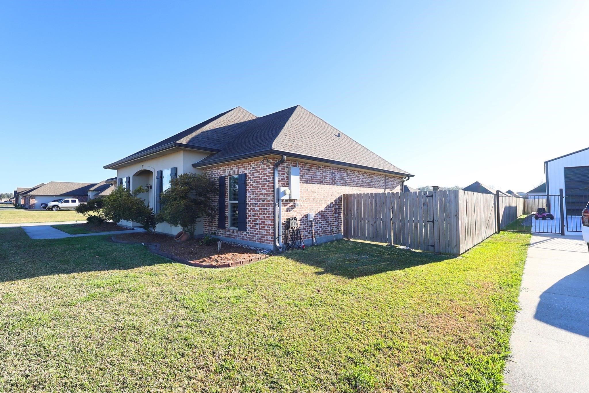 591 Waverly Road