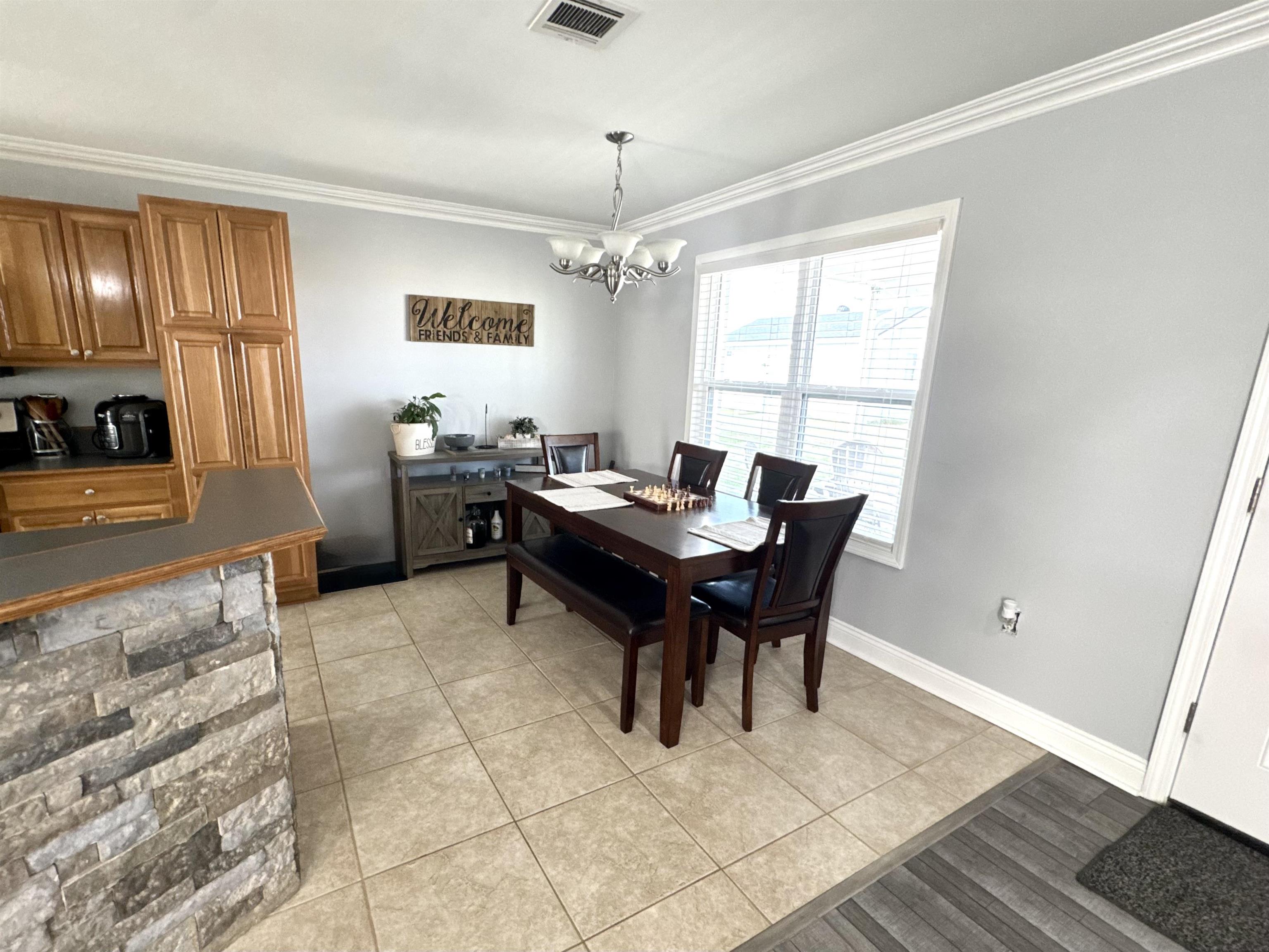 351 Daralyn Drive