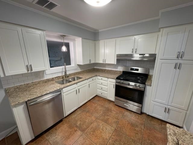 601 Broadmoor Ave