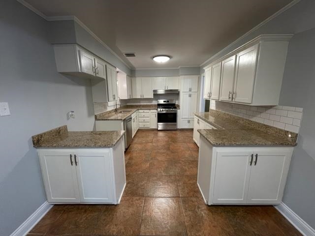601 Broadmoor Ave