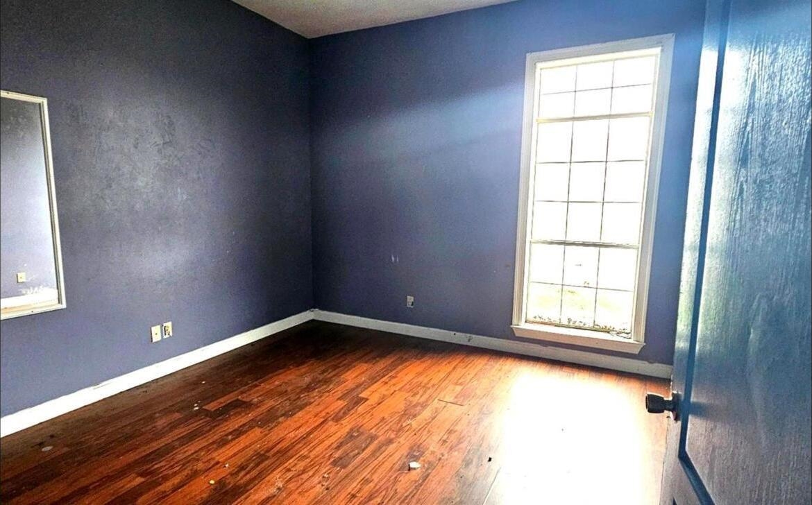 166 Ideal St