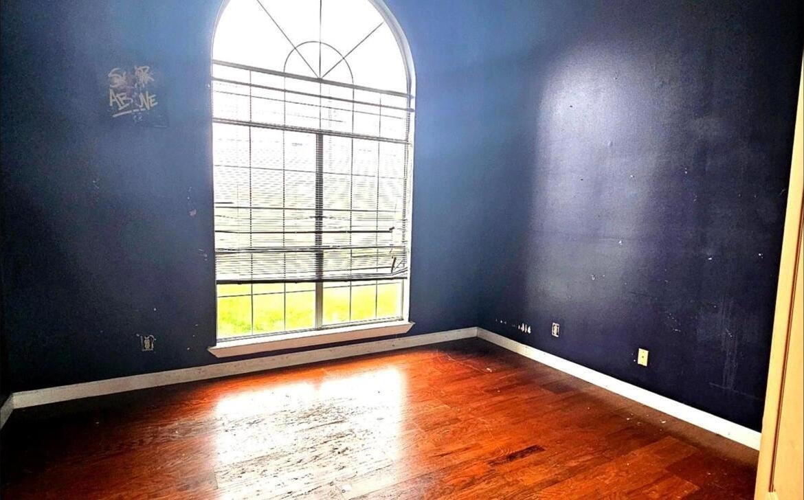 166 Ideal St