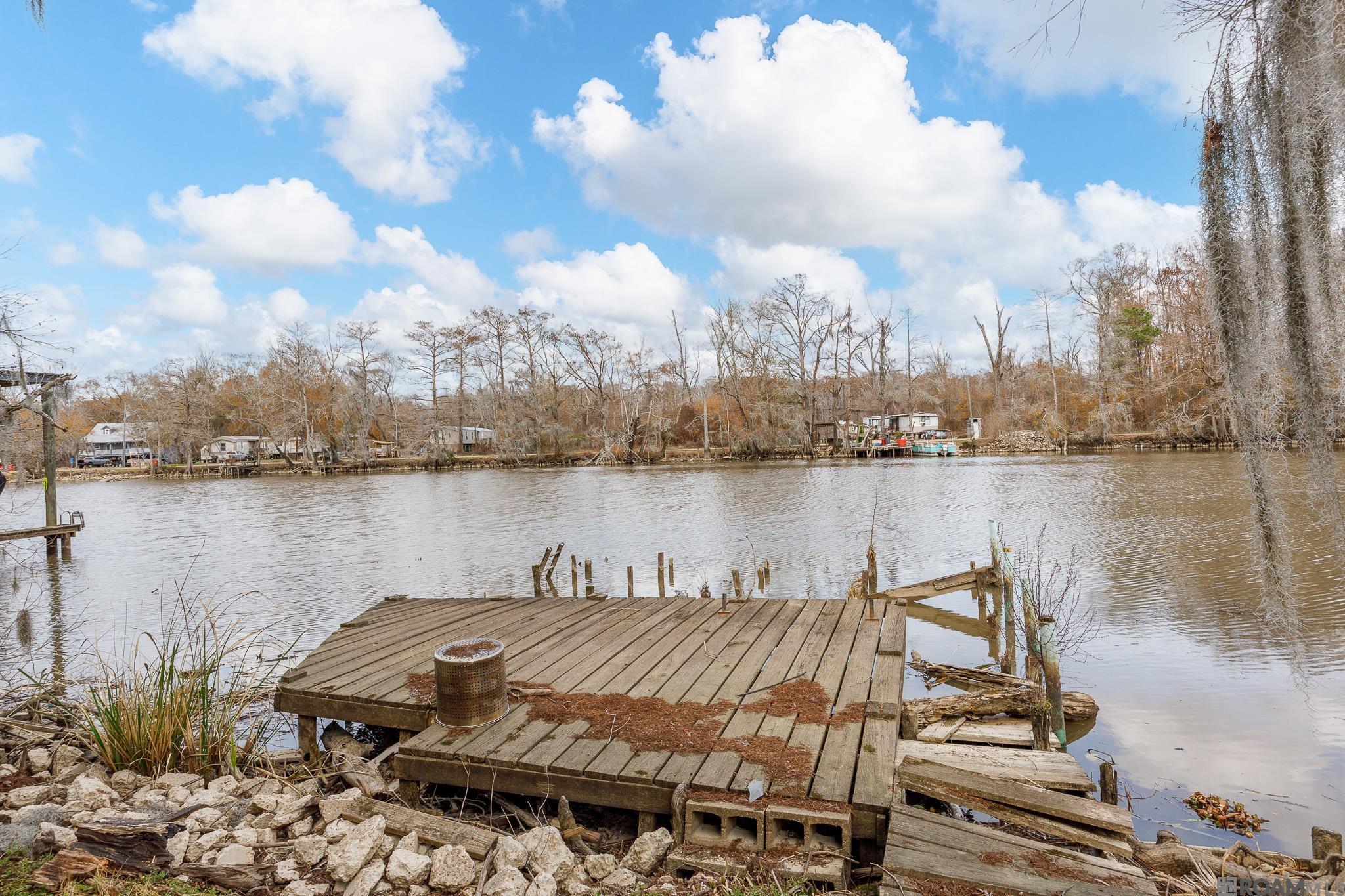 18739 River Bend Rd