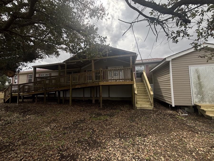 2300 Hwy 182