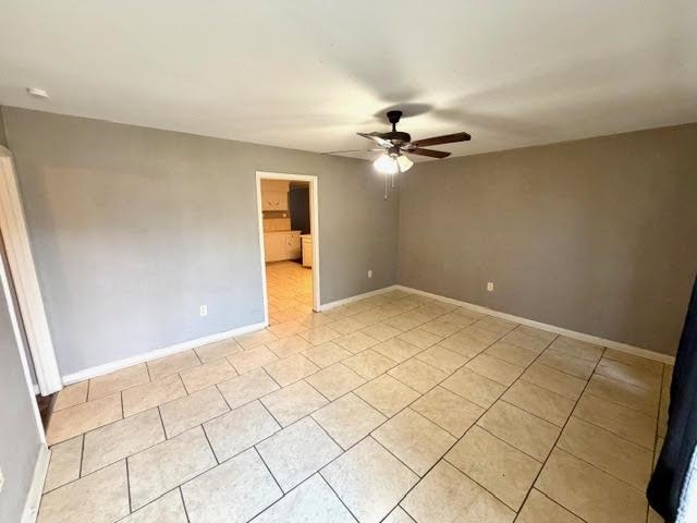 9466 Balboa Dr