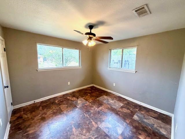 9466 Balboa Dr
