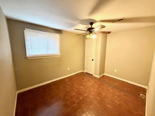 9466 Balboa Dr