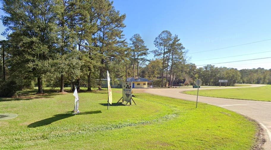 17013 N I-12 Service Road