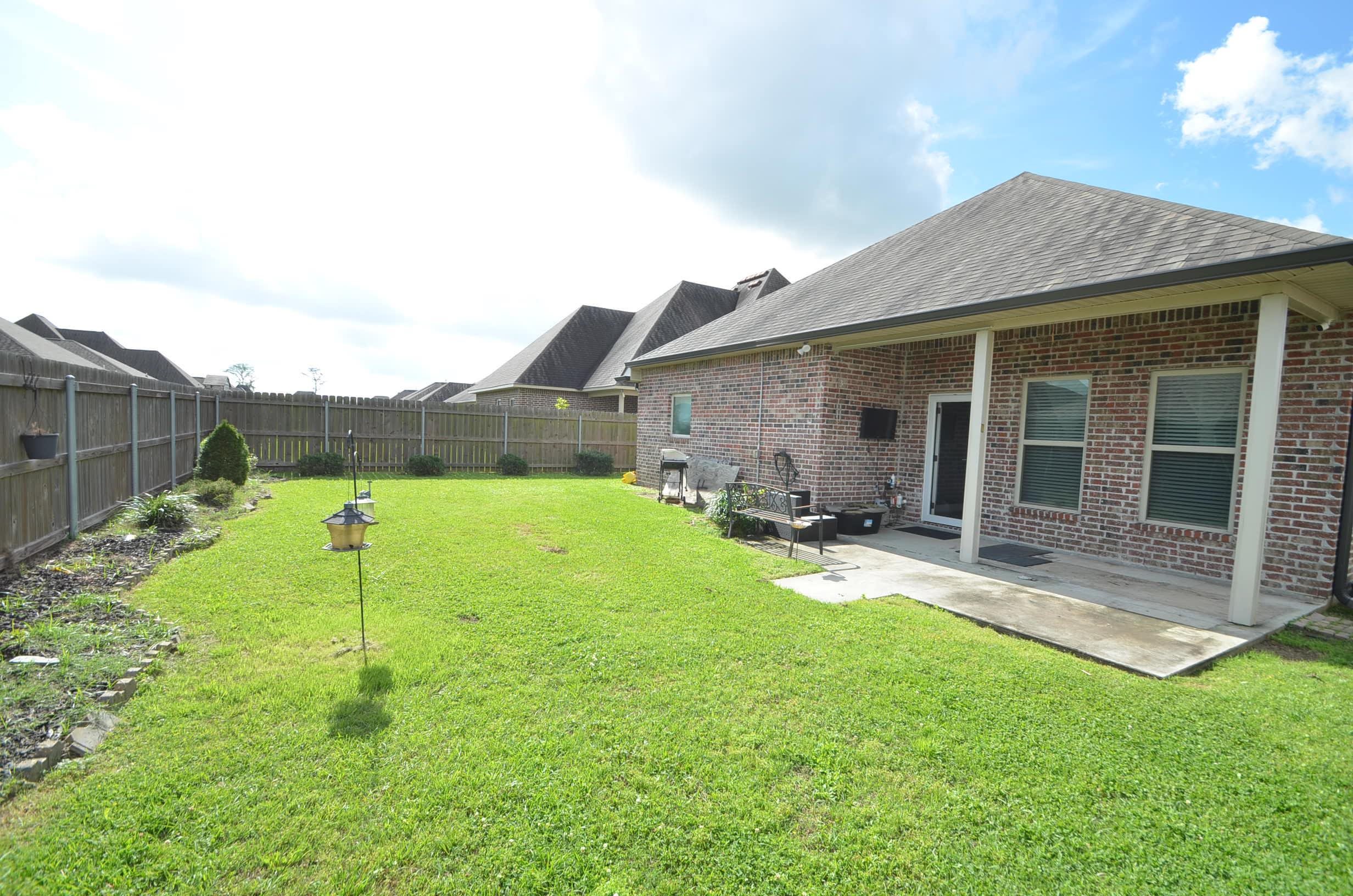 125 Red Maple Dr