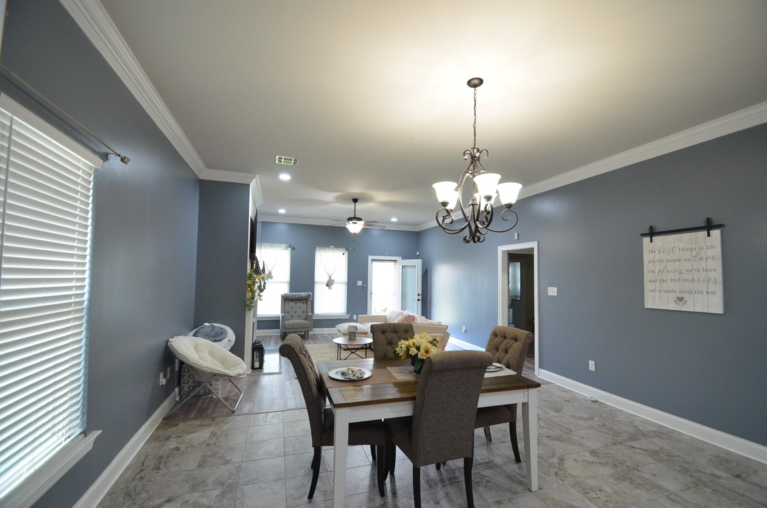 125 Red Maple Dr