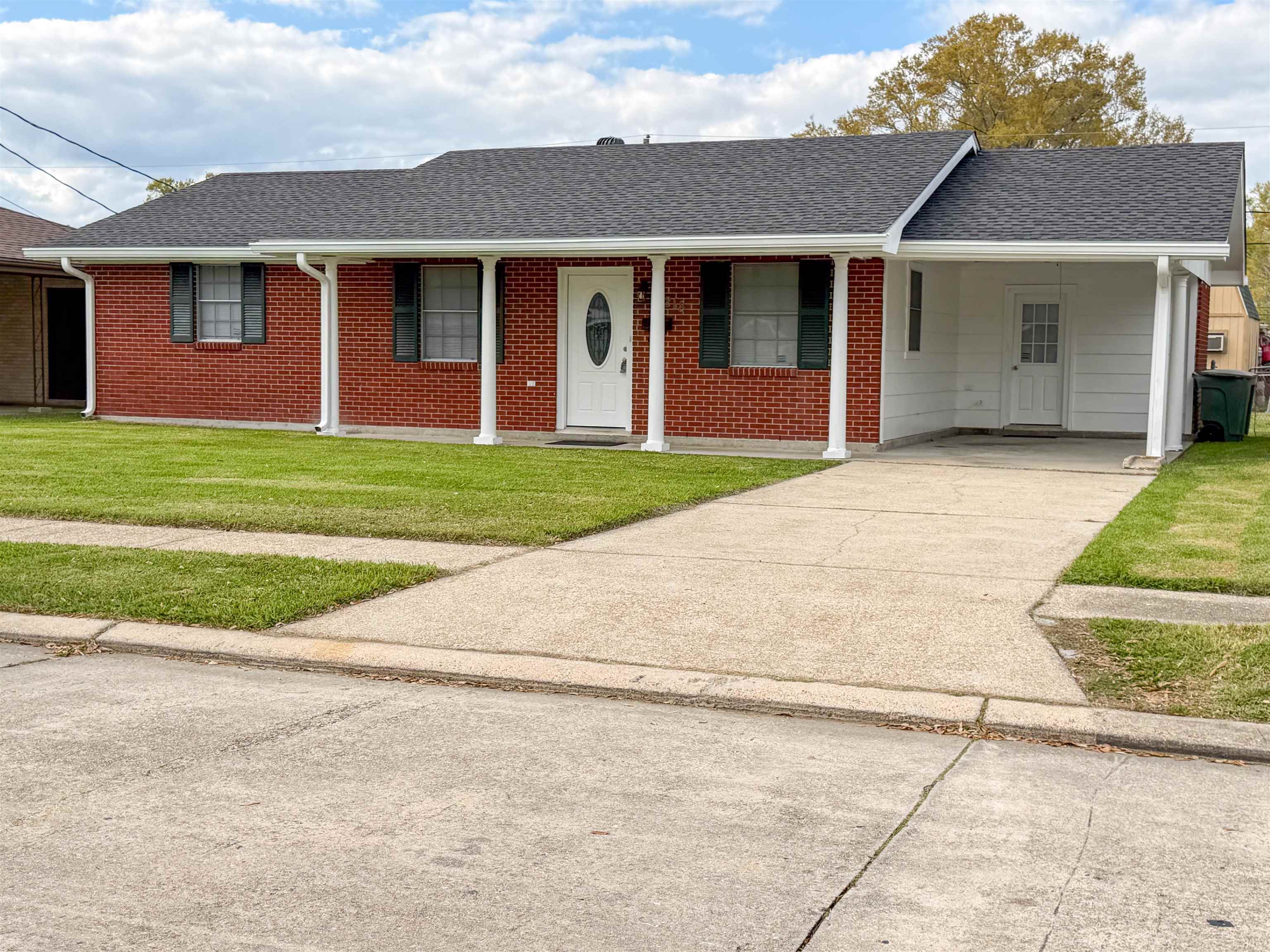 218 Ziegler Avenue