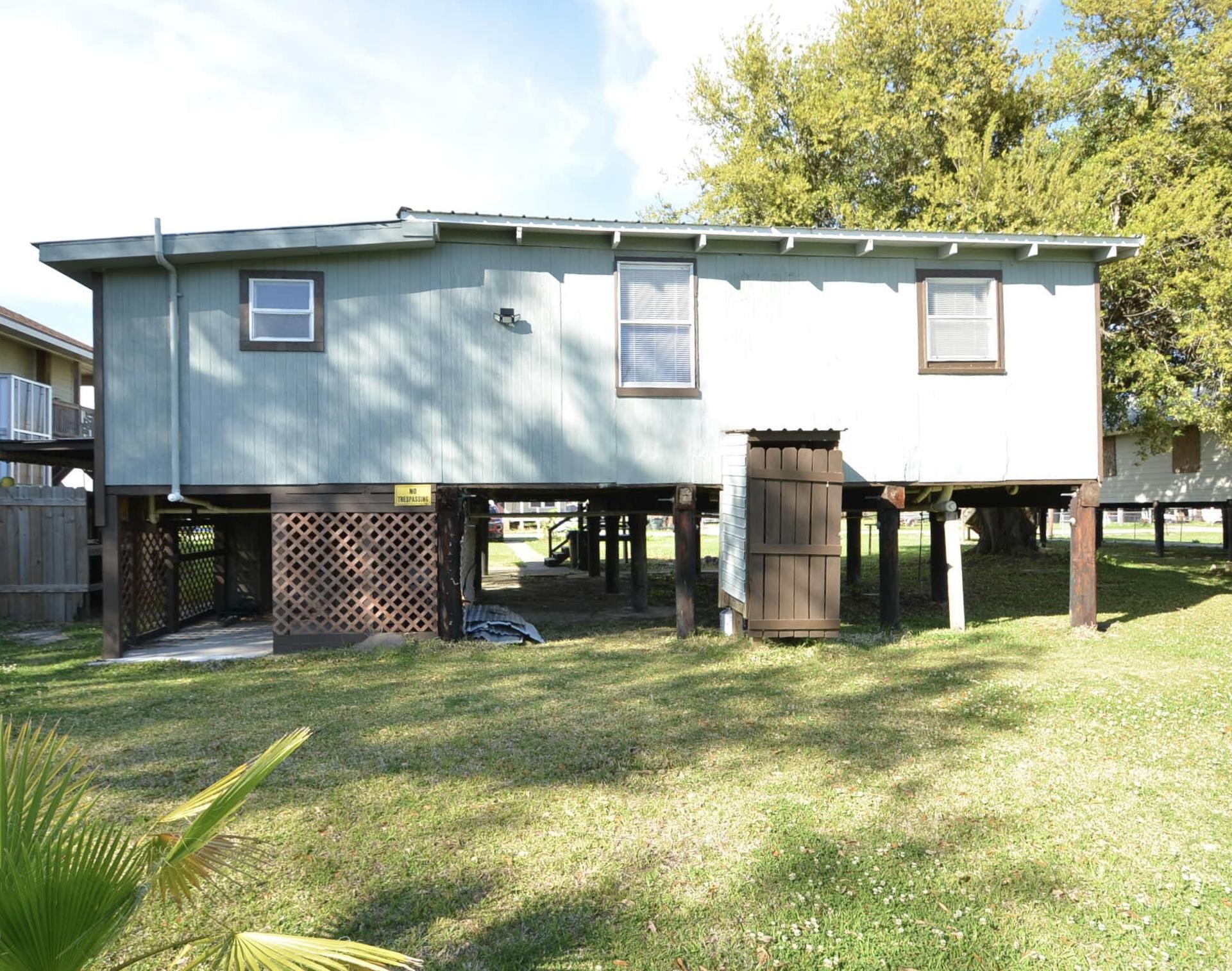 116 Rose St