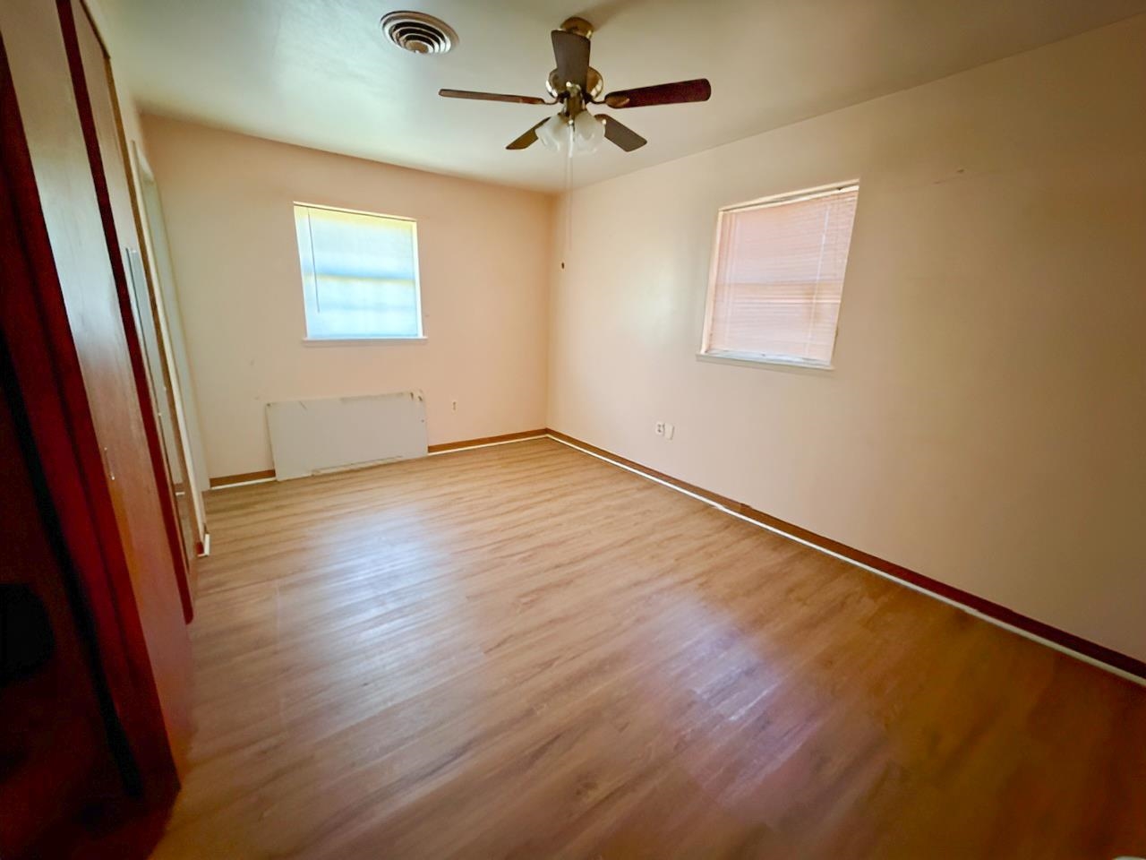 405 Dauphine Ave