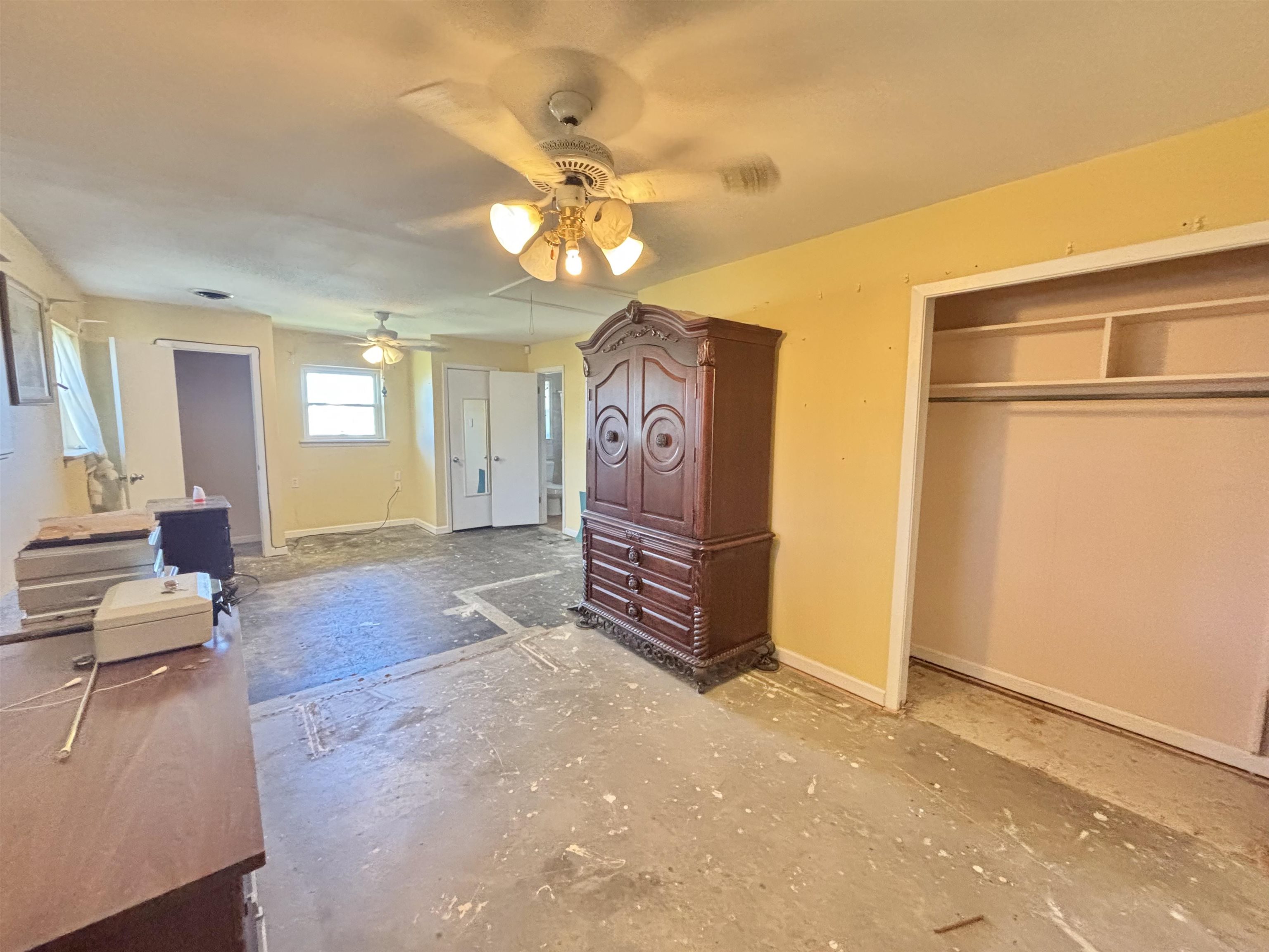 106 Hillary Ct