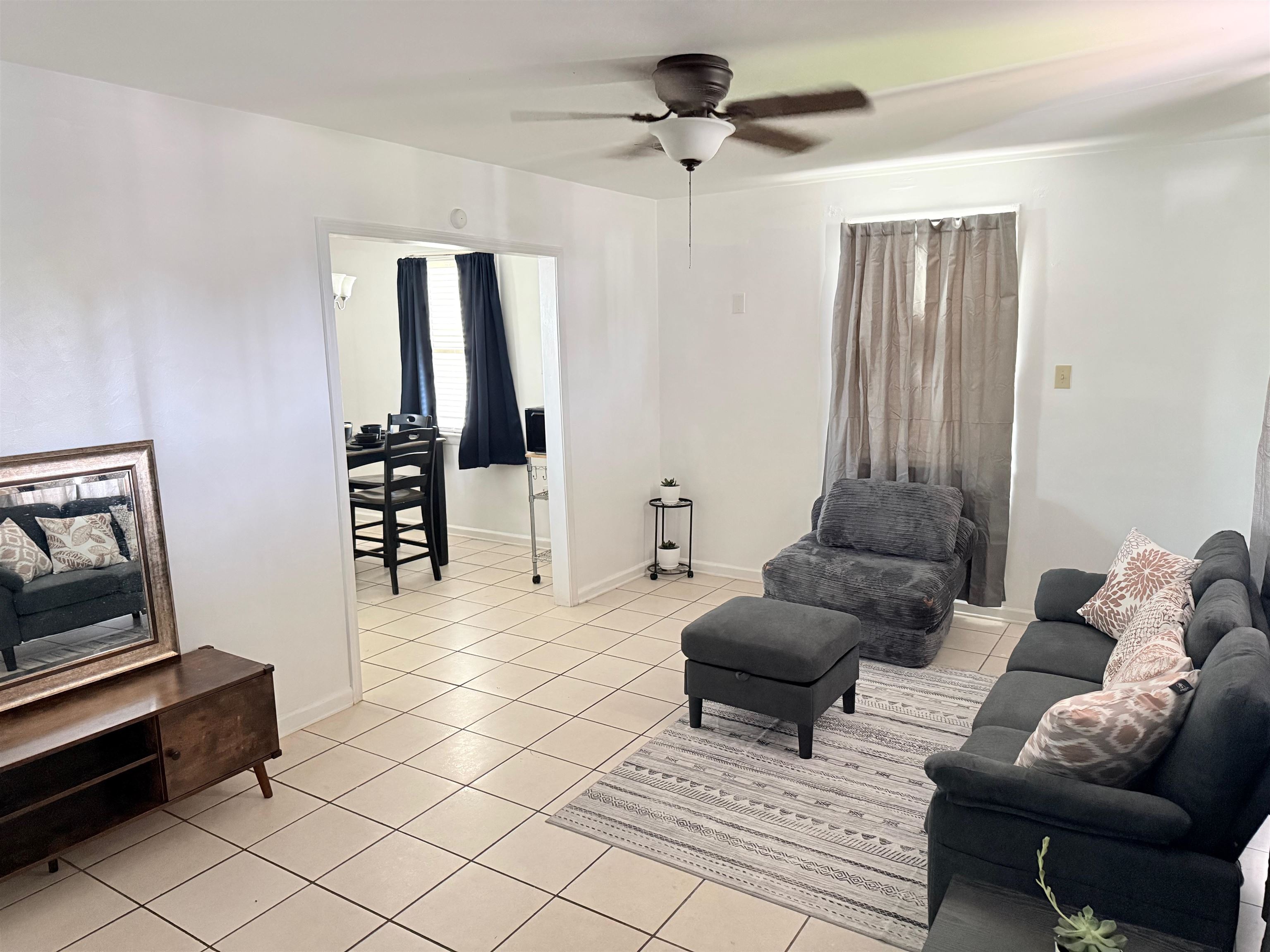 415 Elysian Dr