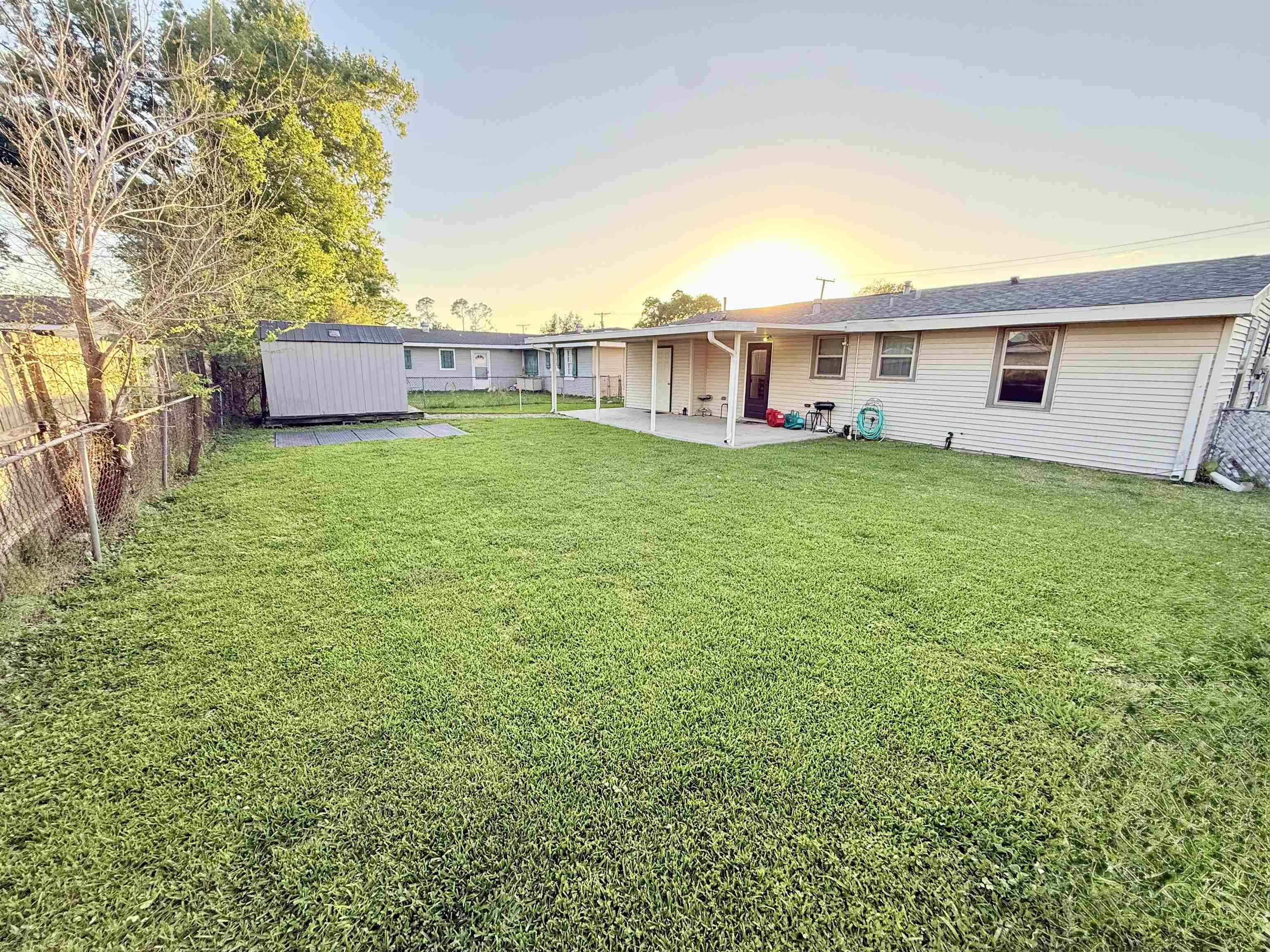415 Elysian Dr