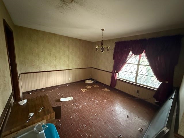 3221 Jennie Dr