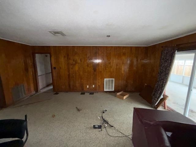 3221 Jennie Dr