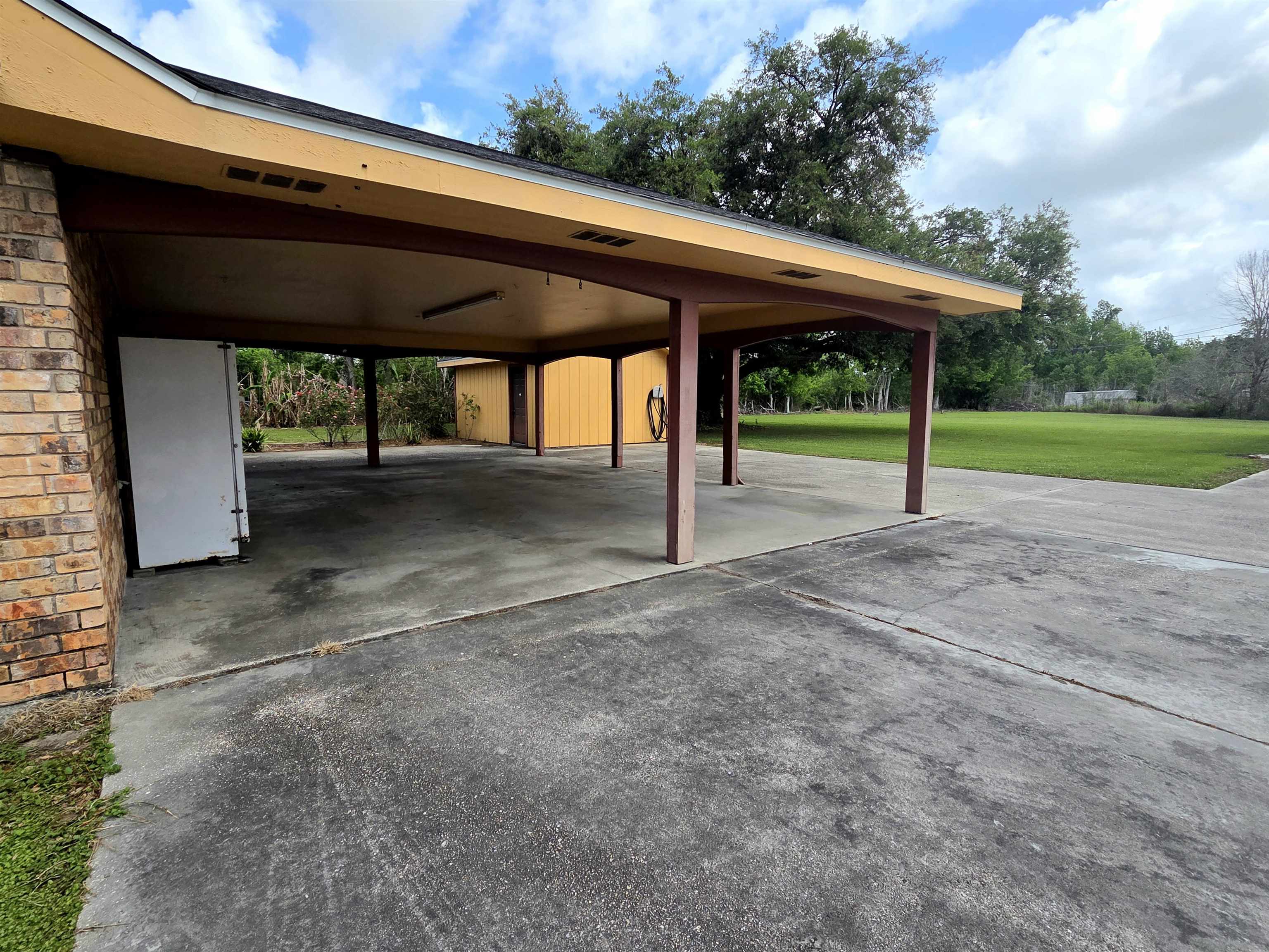 1395 Hope Farm Road