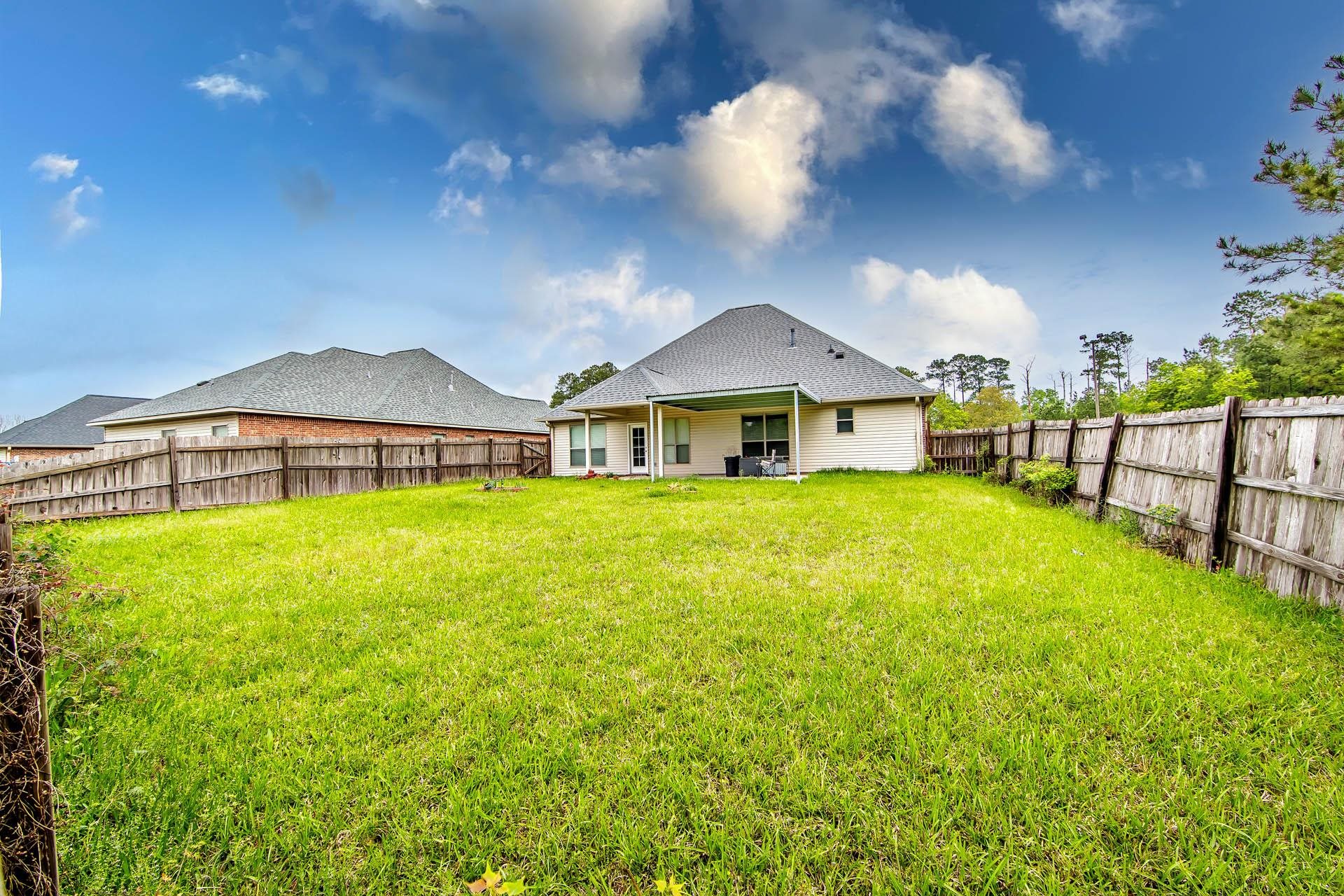 26286 Poplar Glen Dr