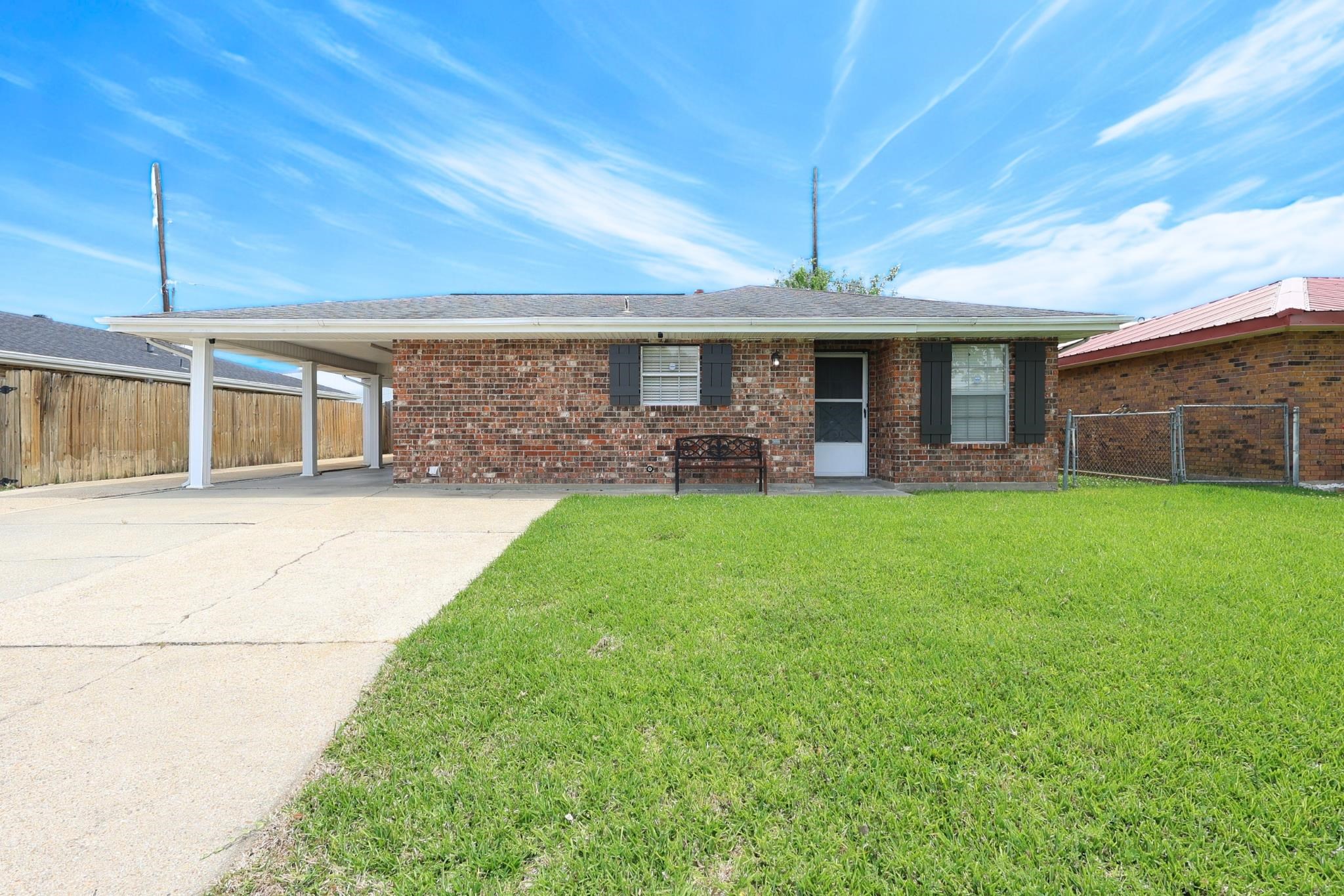 107 Fairmont Dr