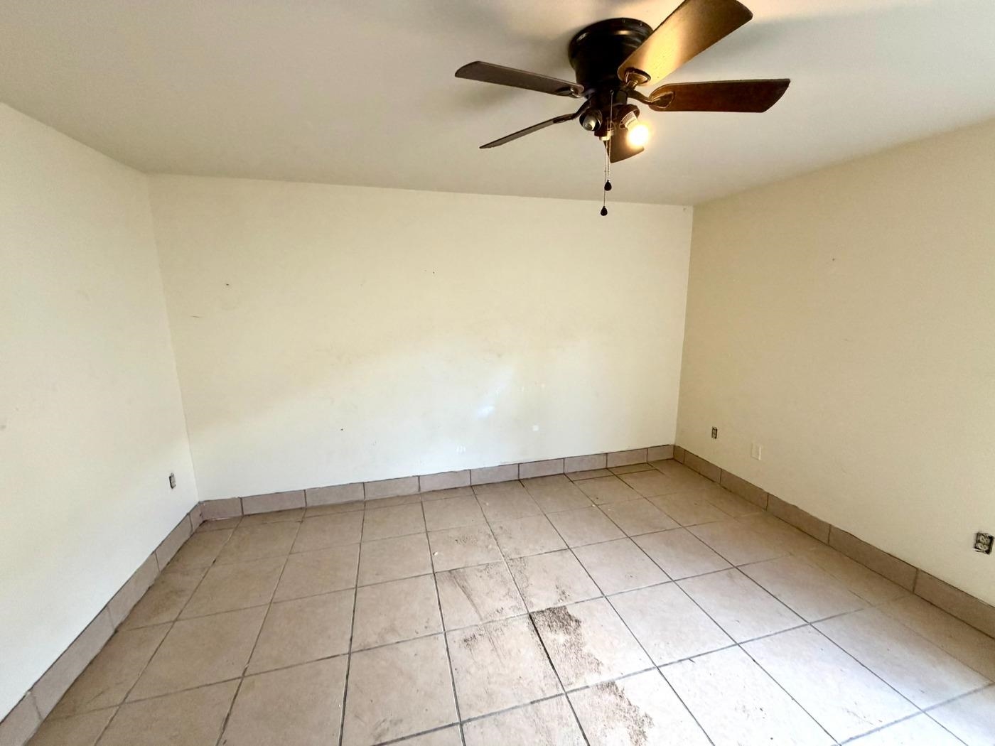 4707 Tigerland Ave
