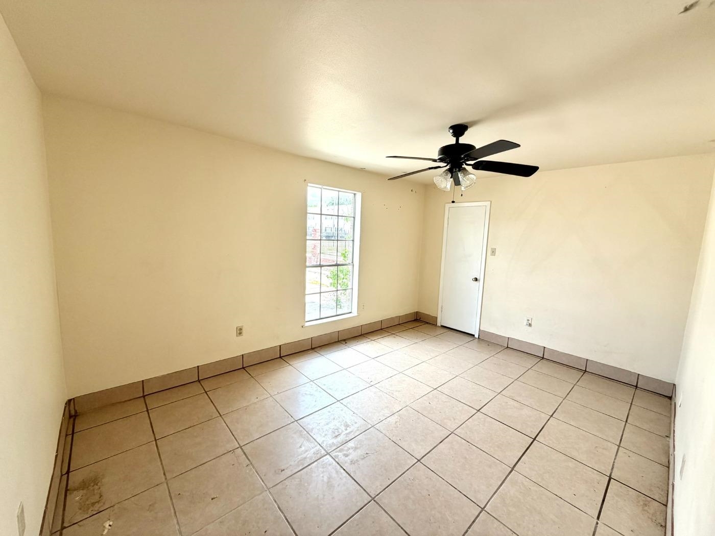 4707 Tigerland Ave
