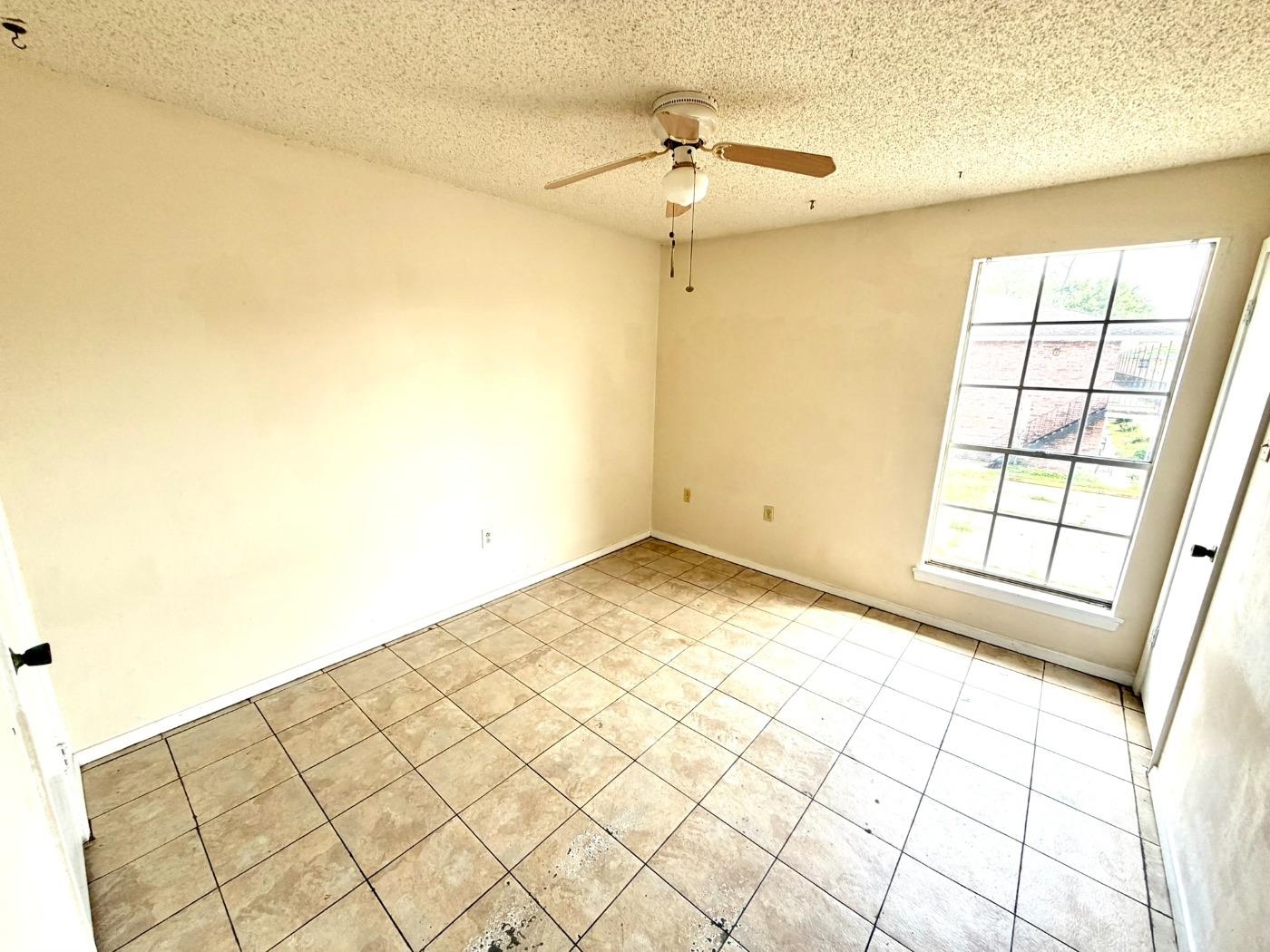 4707 Tigerland Ave