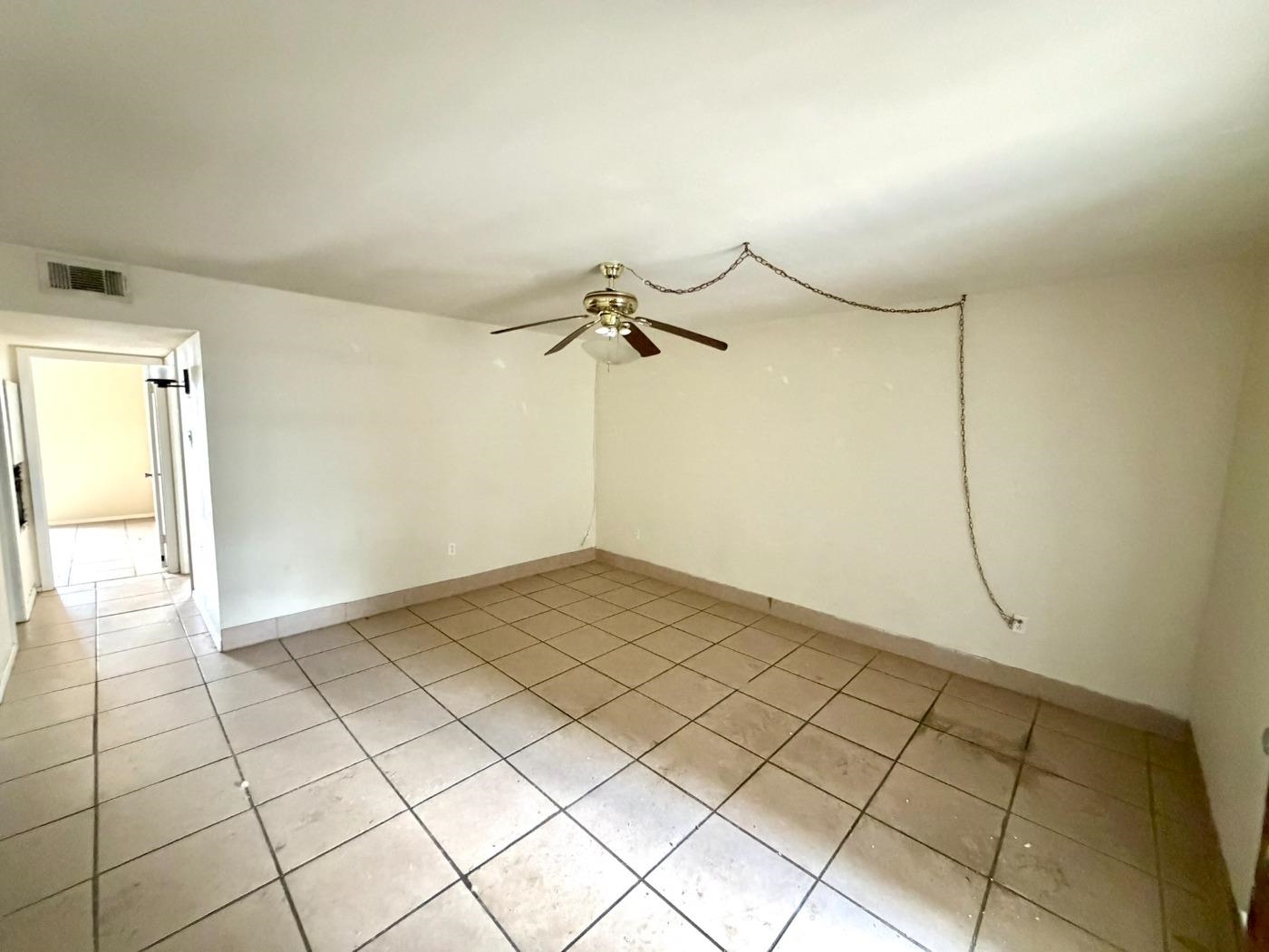 4707 Tigerland Ave