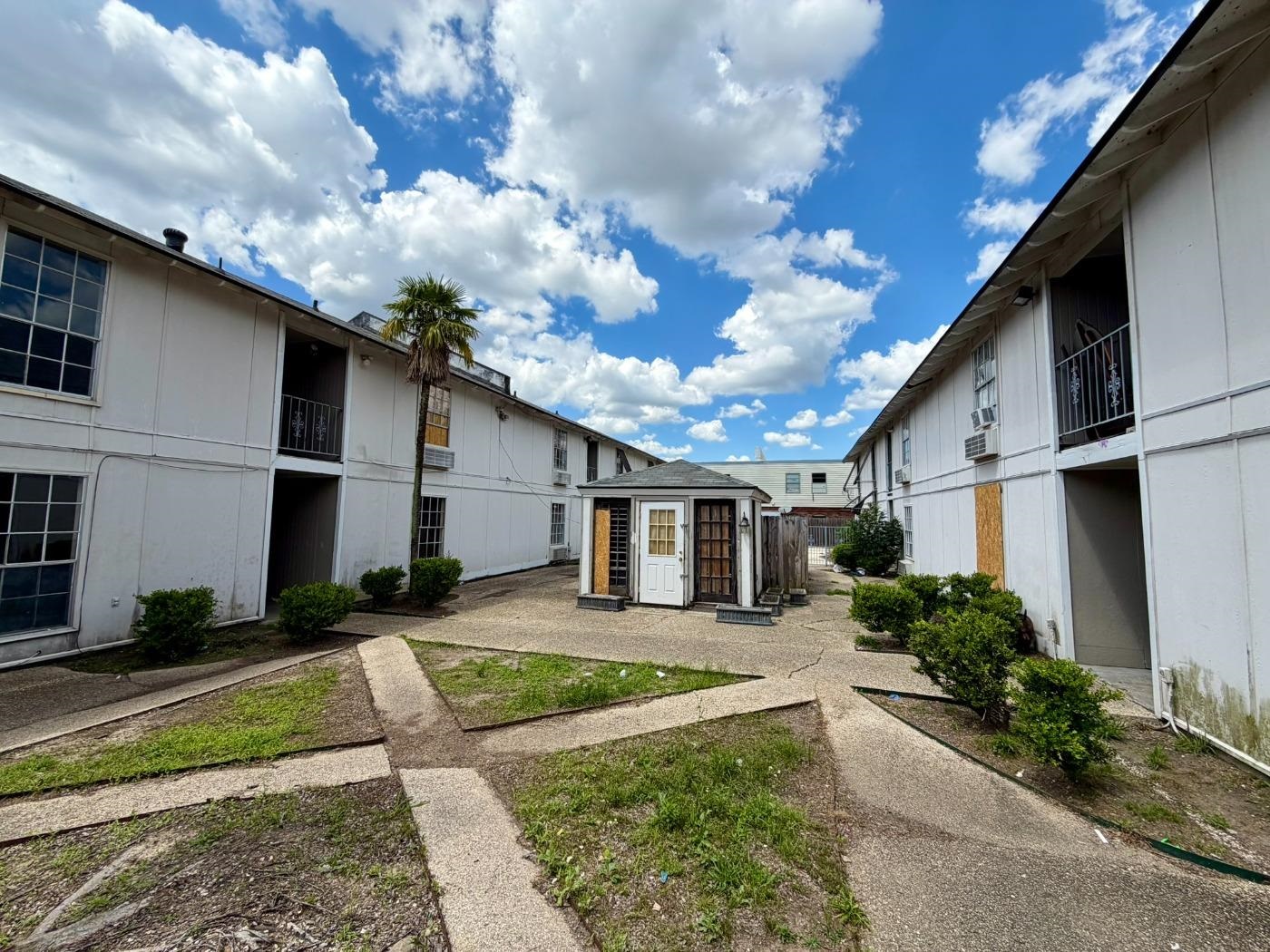 4707 Tigerland Ave