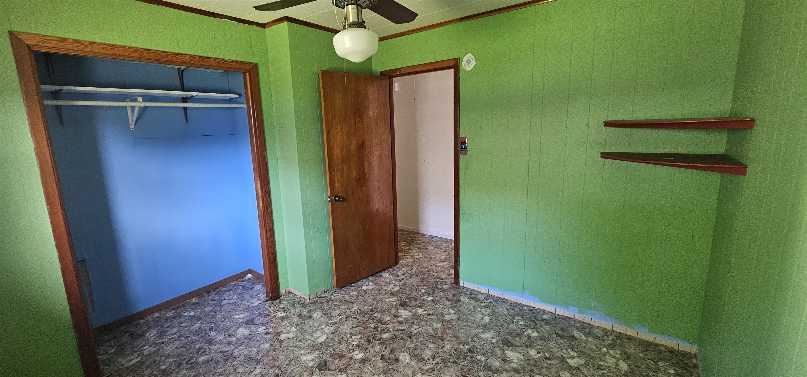 108 David St