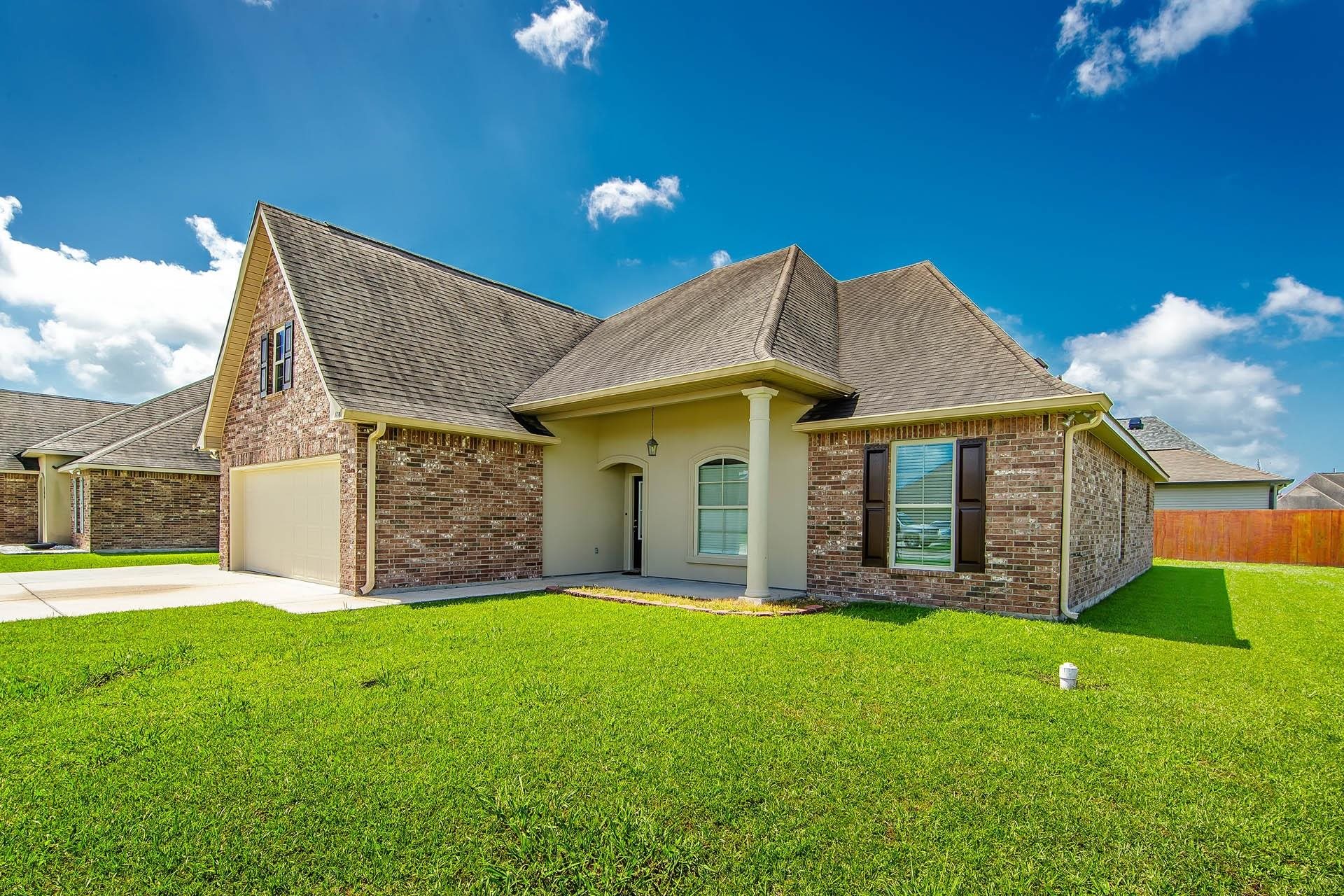 180 Carriage Way