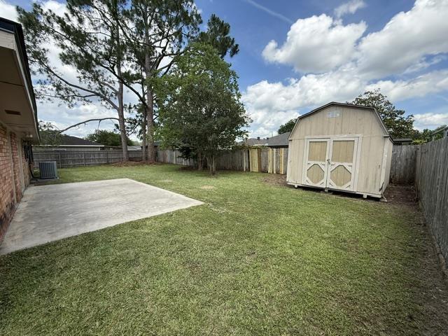 411 Lee Dr