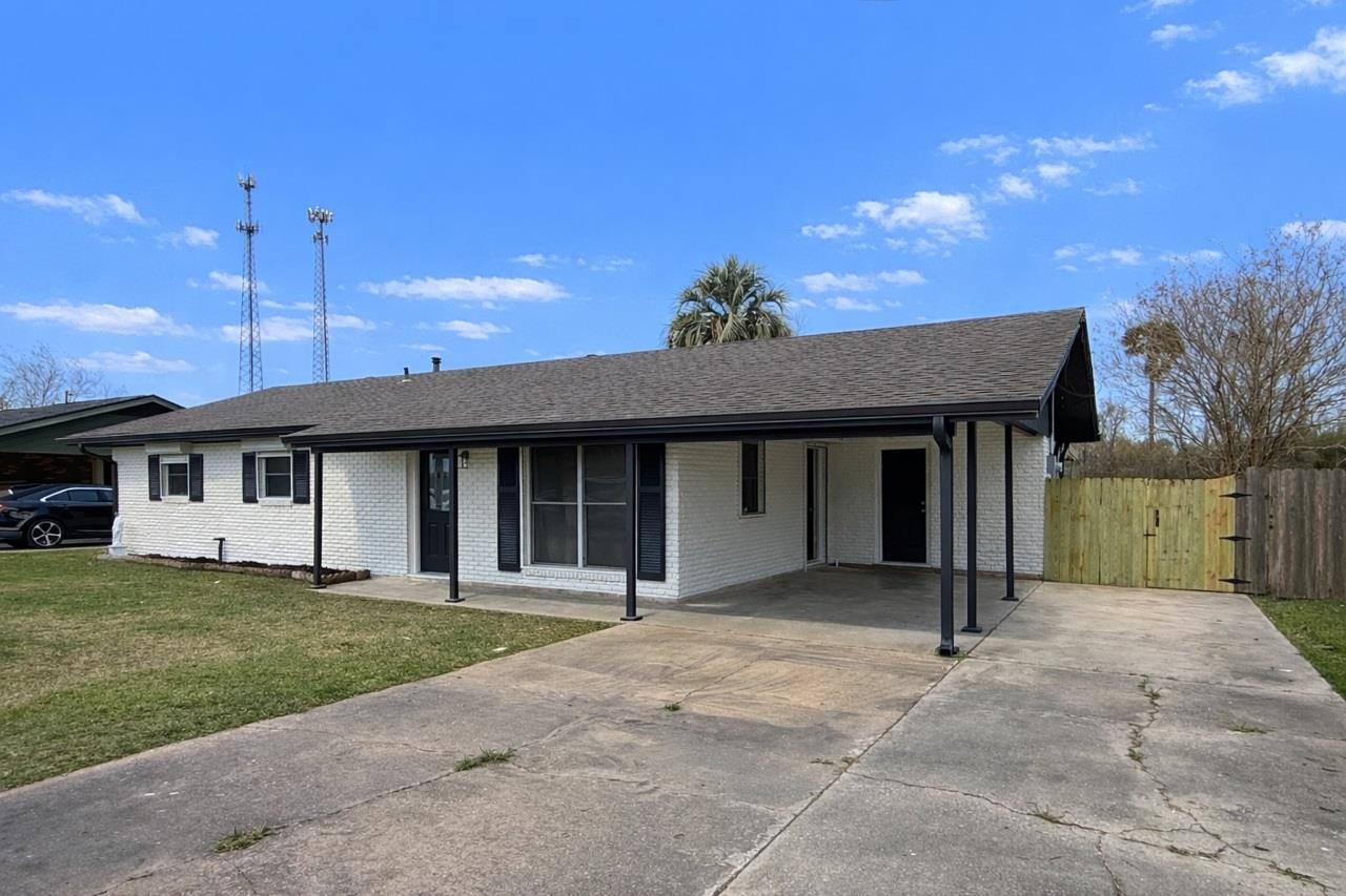 207 Bellaire Drive
