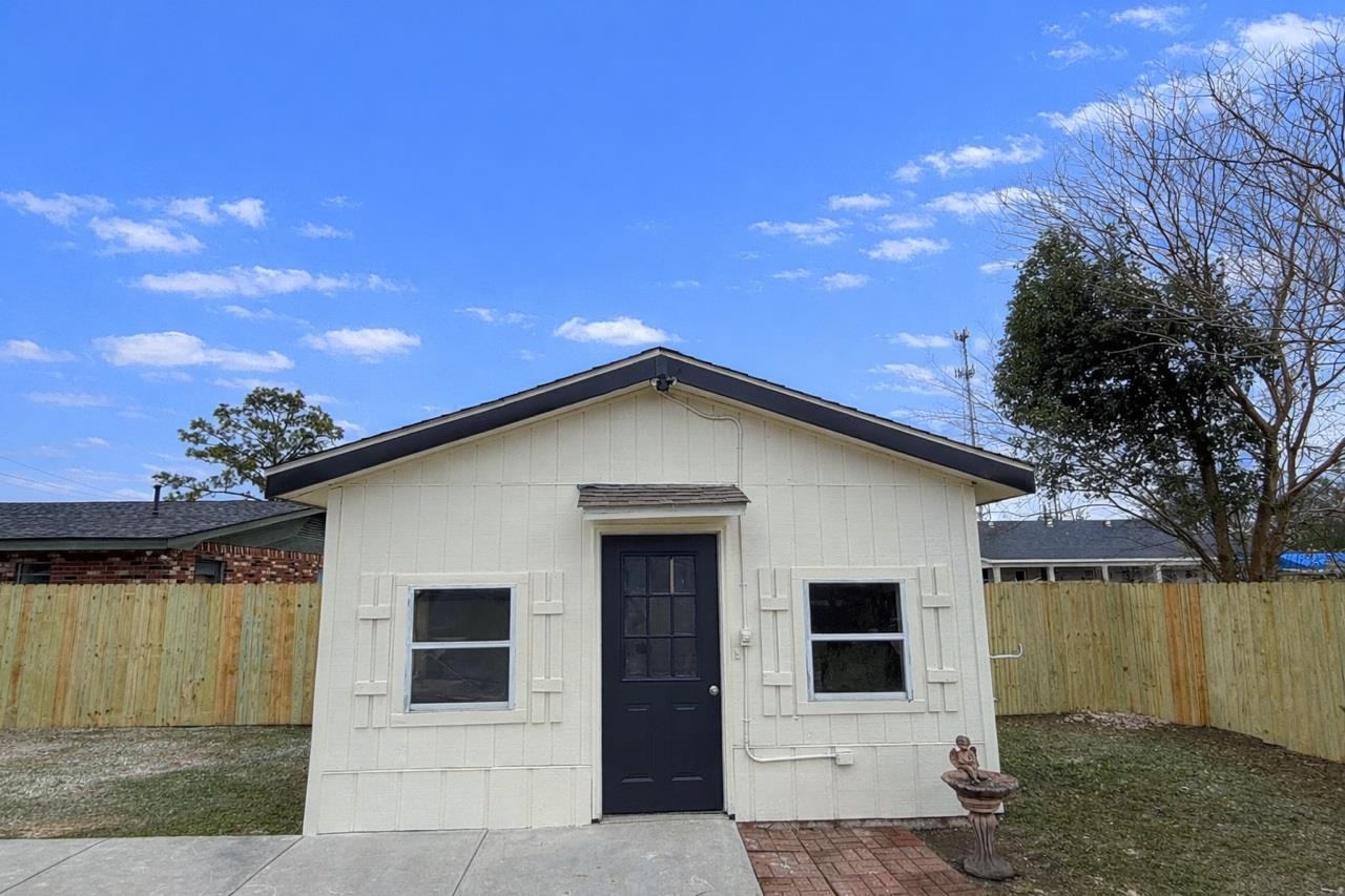 207 Bellaire Drive