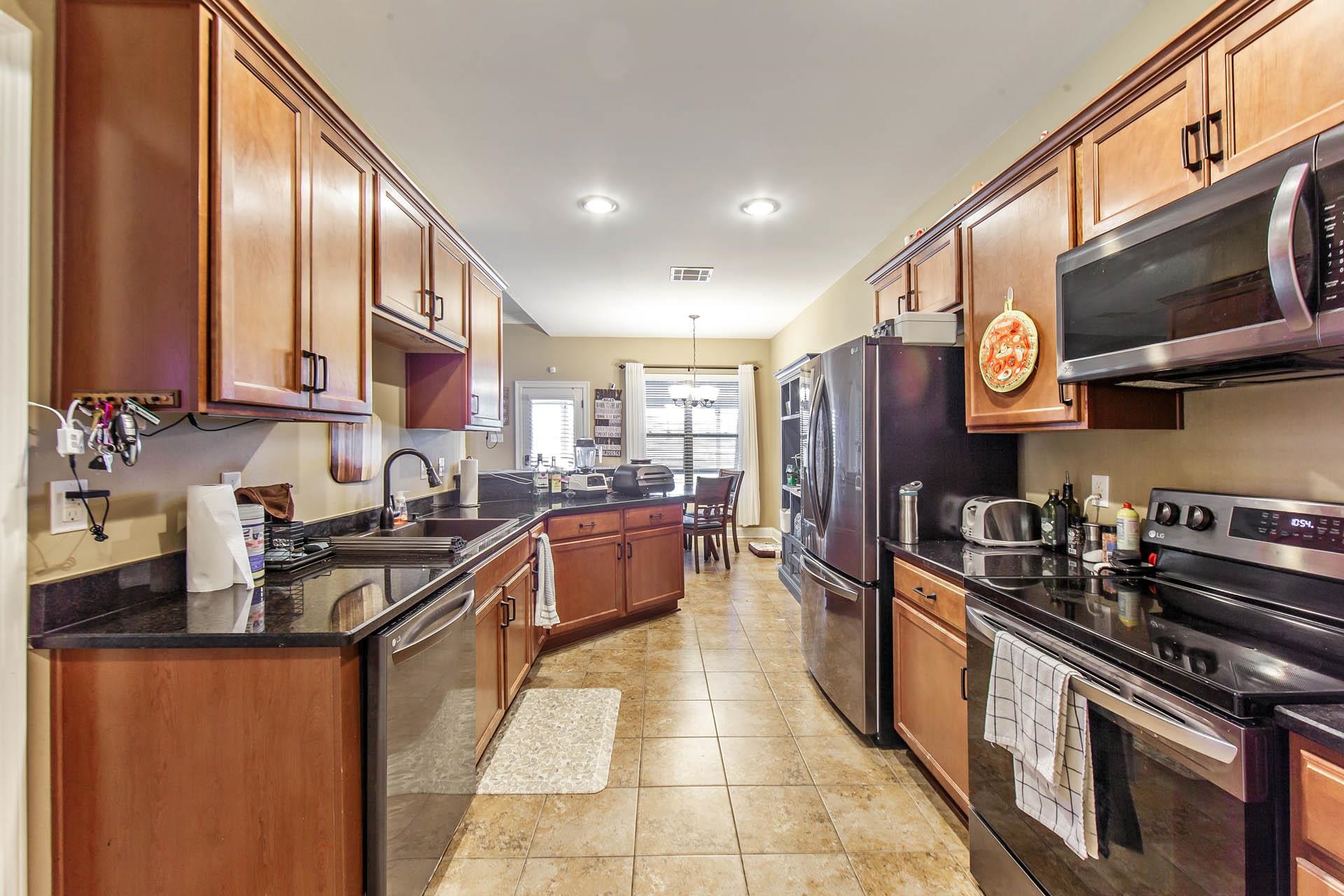 173 Laverne Dr