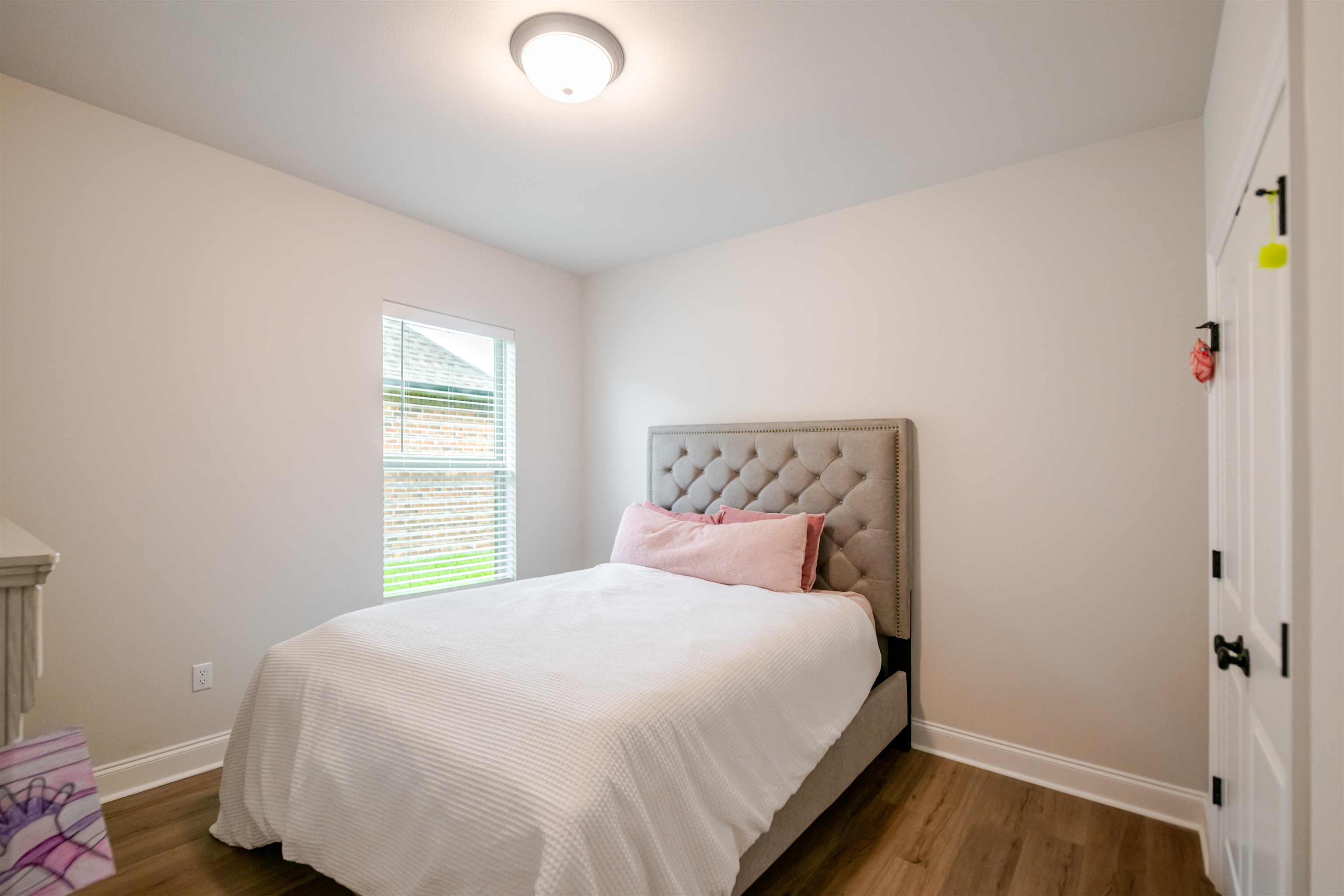 295 Peacock Pointe