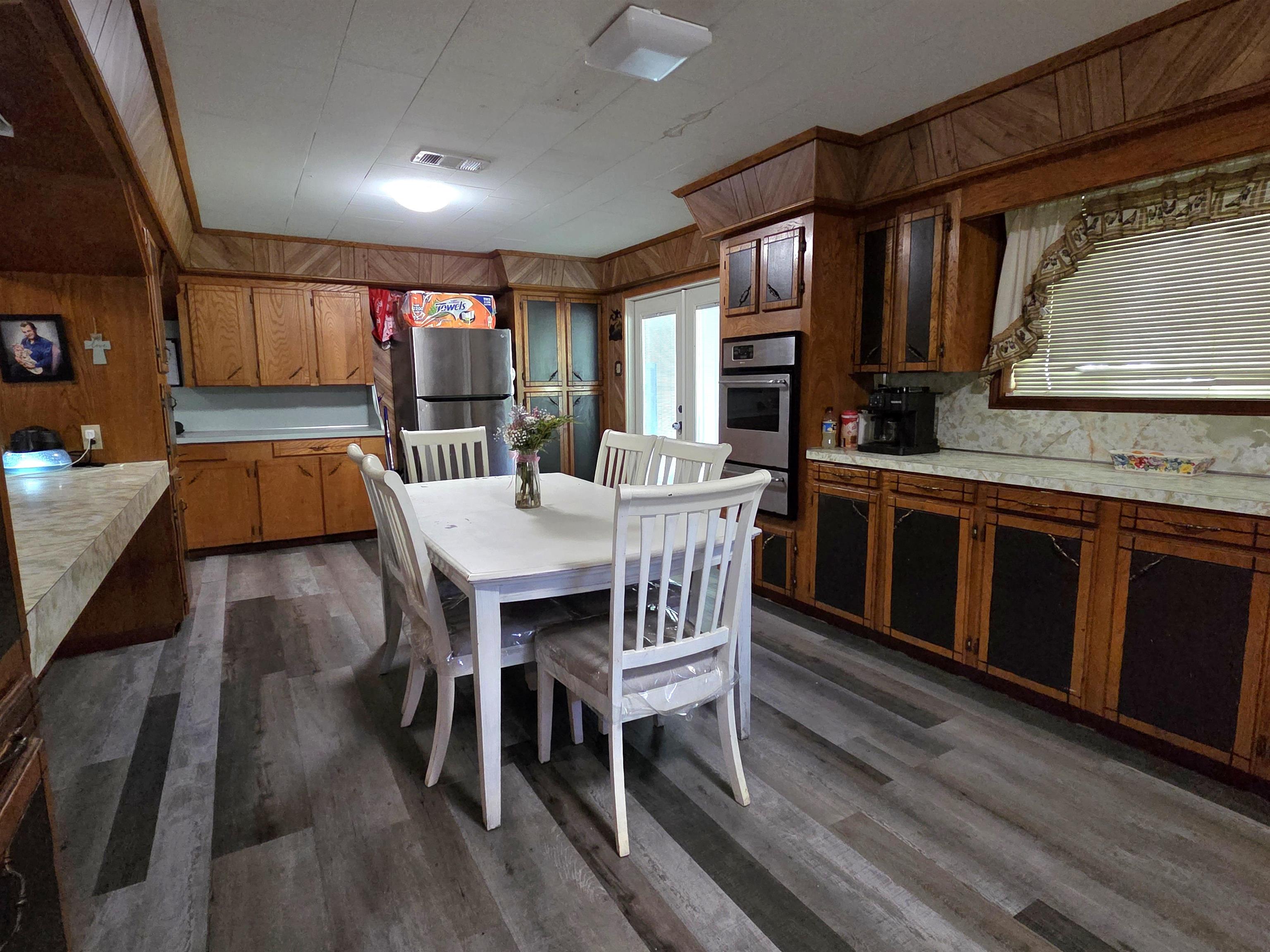 1128 Highway 665