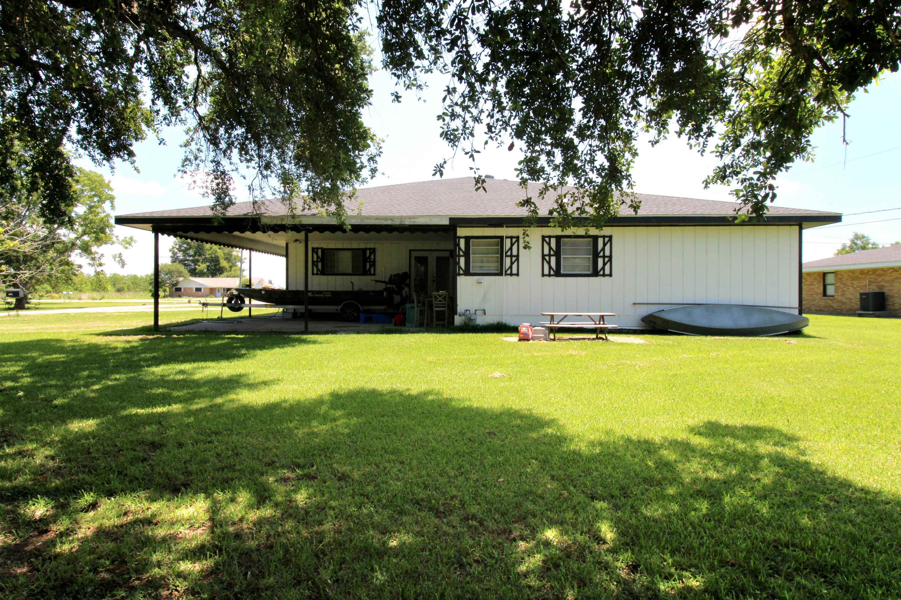 1128 Highway 665