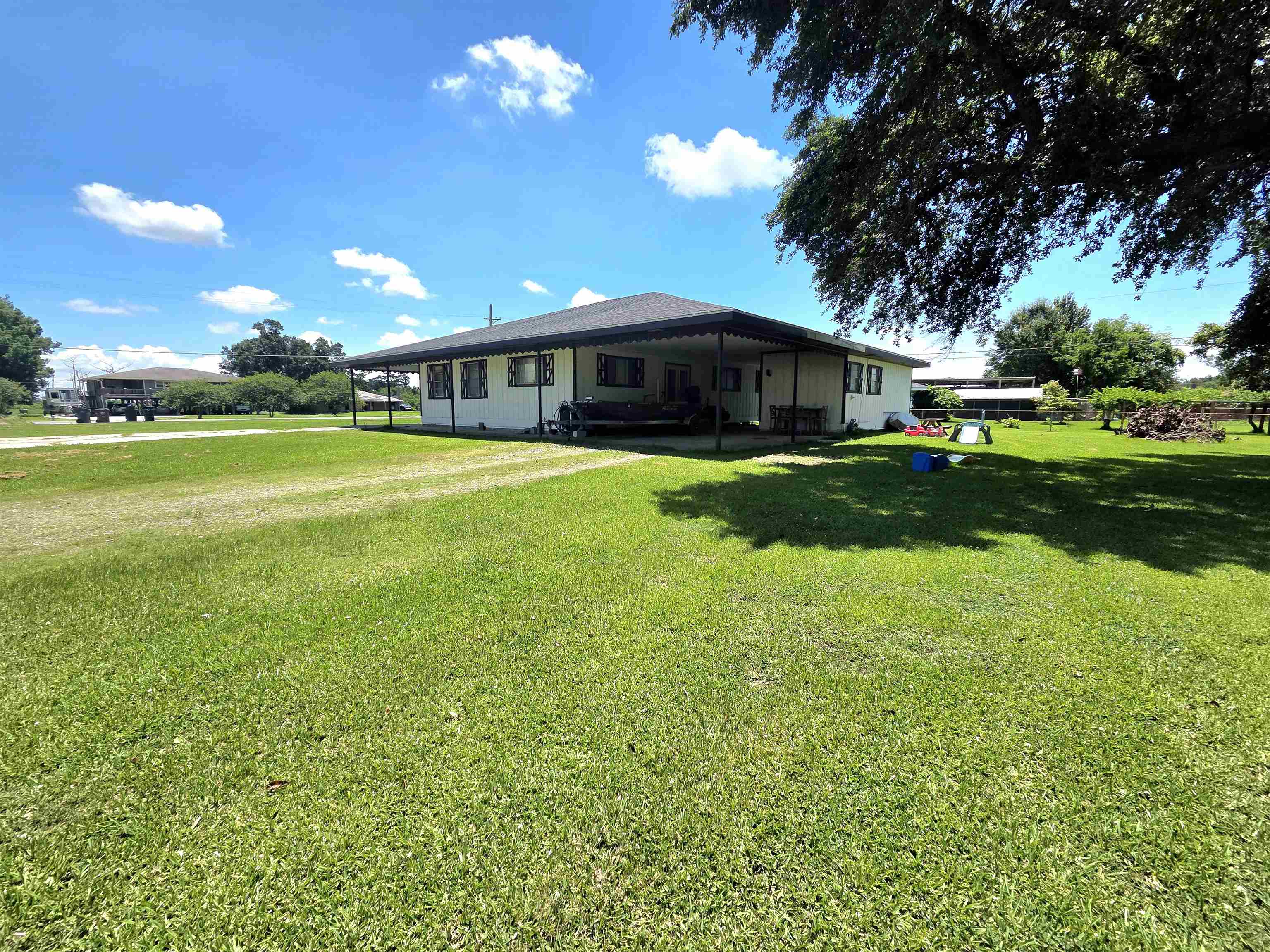 1128 Highway 665