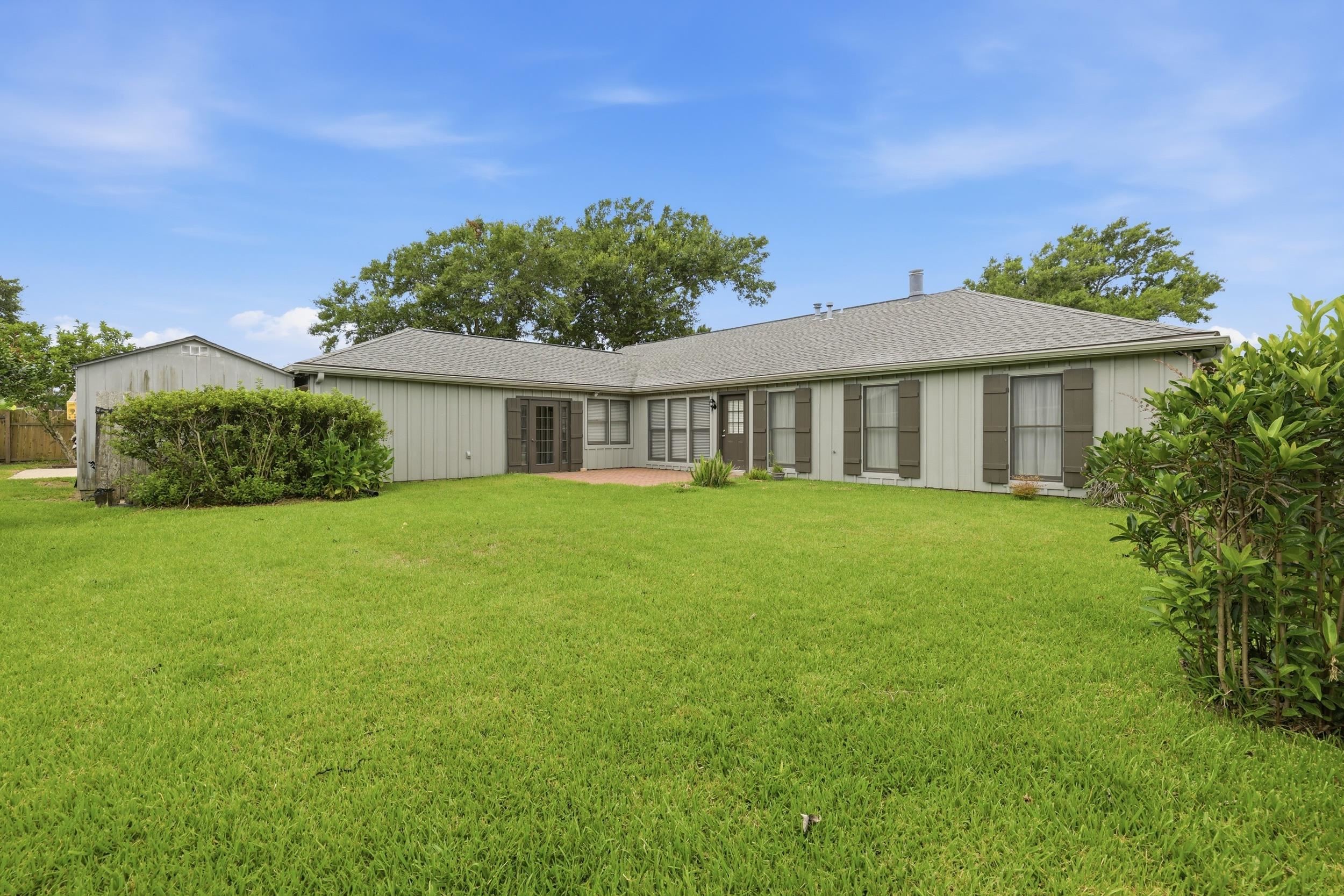 502 Summerfield Dr