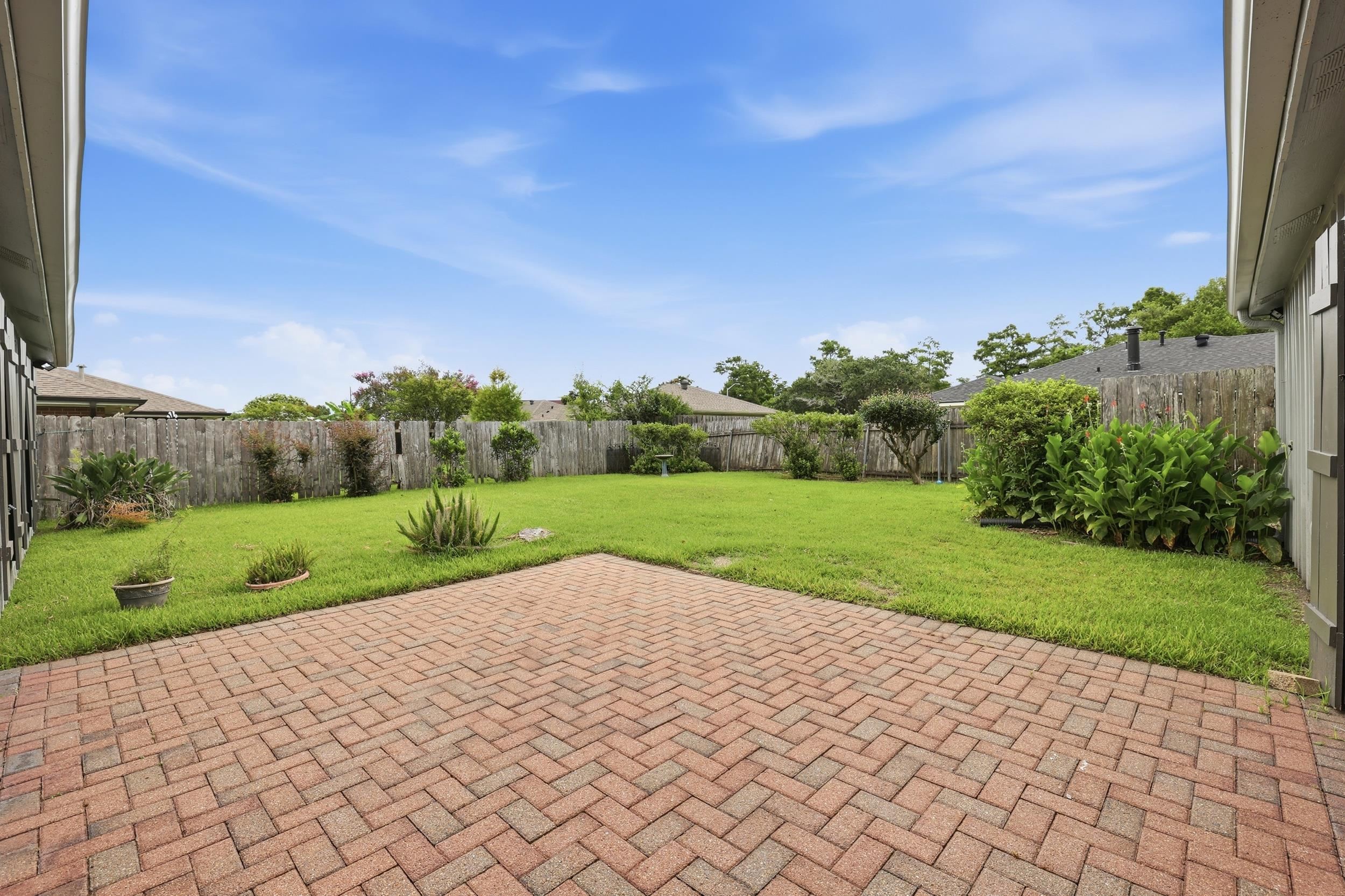 502 Summerfield Dr